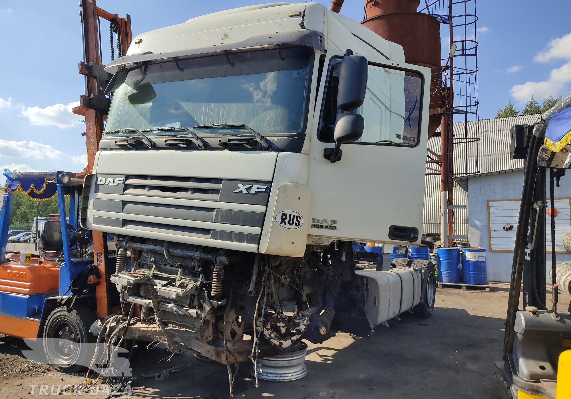 Daf XF105 2011 г. в разборе