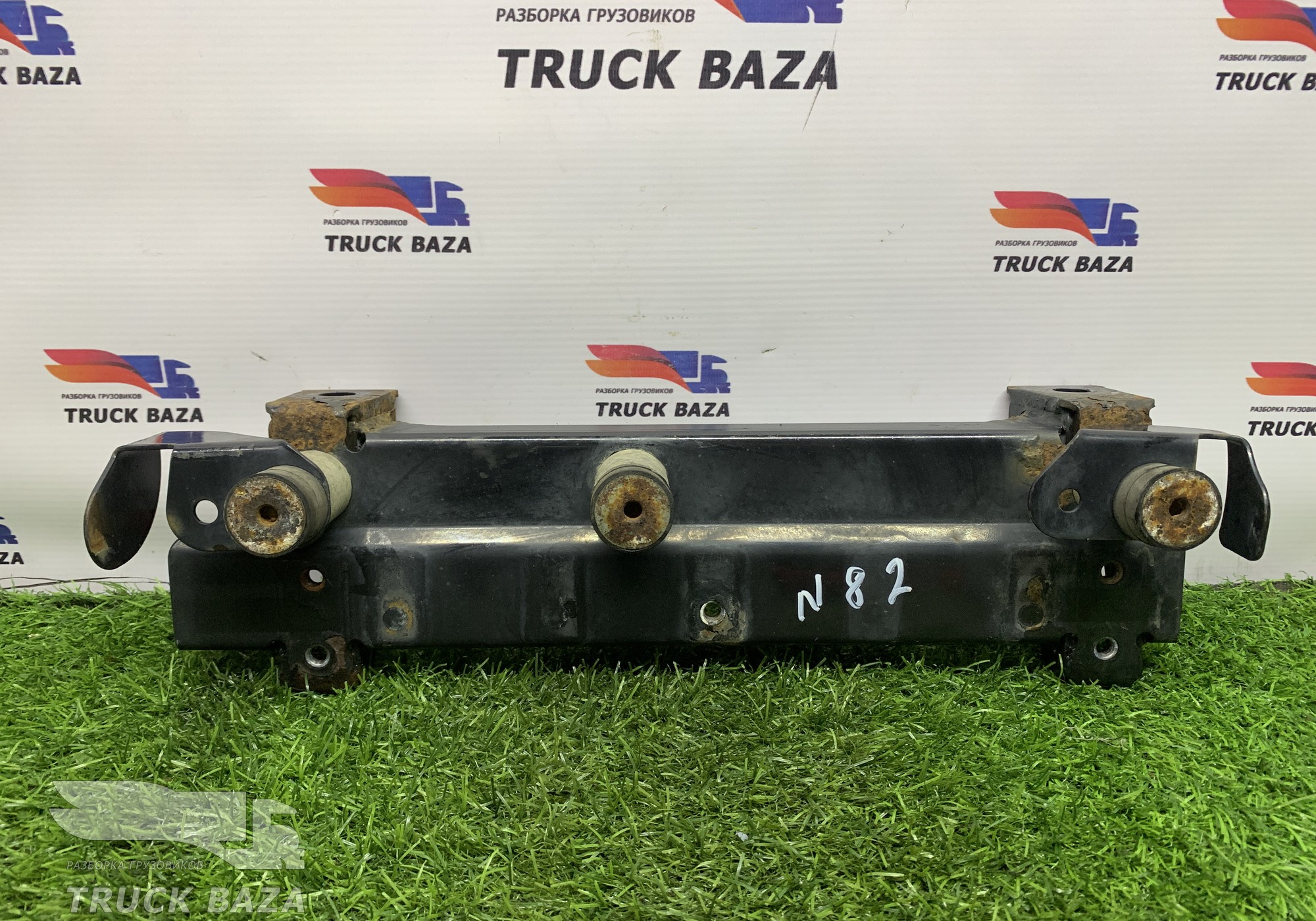 81429025375 Кронштейн трапа за кабиной для Man