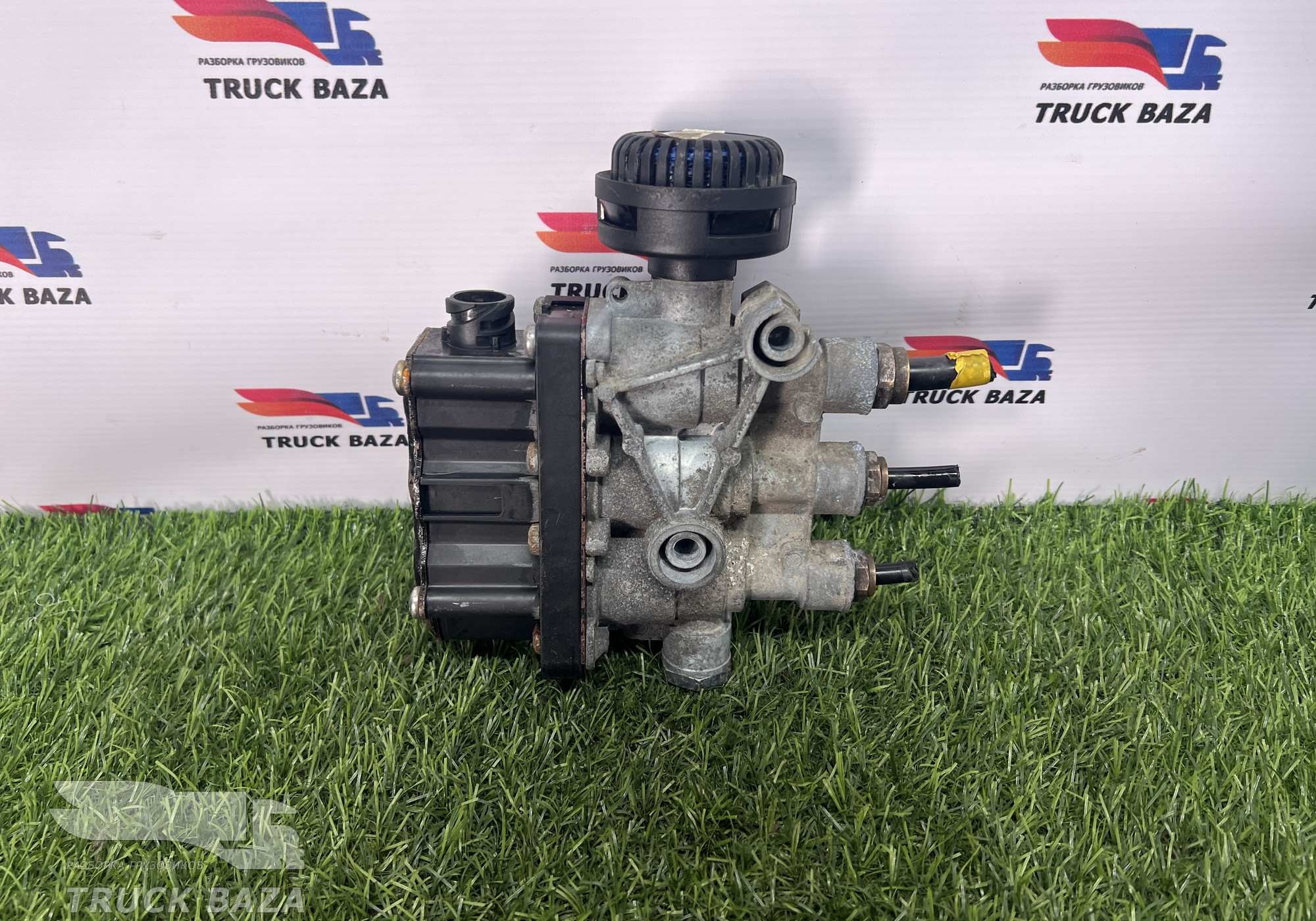 37540460240 Кран уровня пола главный