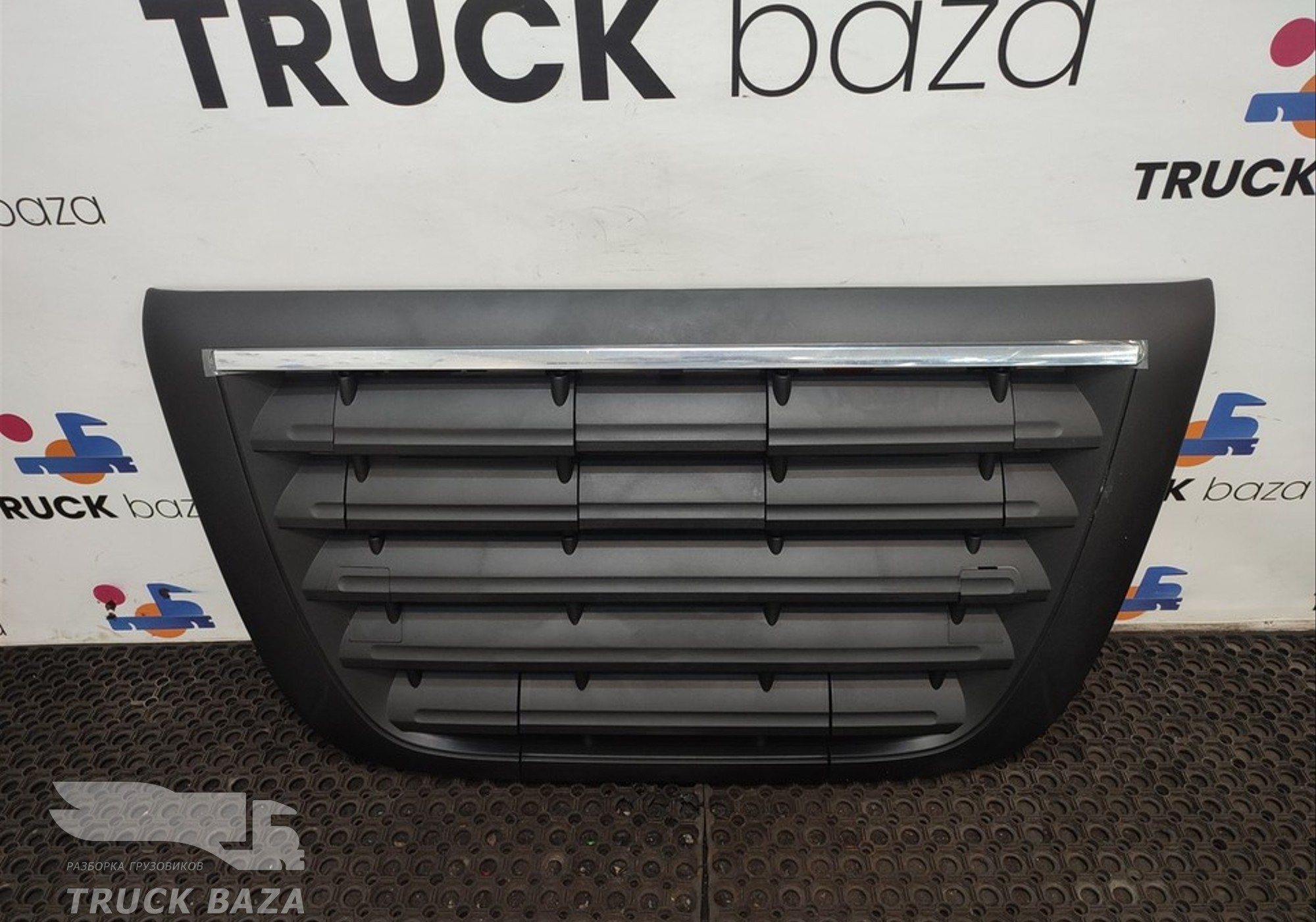 1635802 Решетка радиатора для Daf XF105 (с 2005)