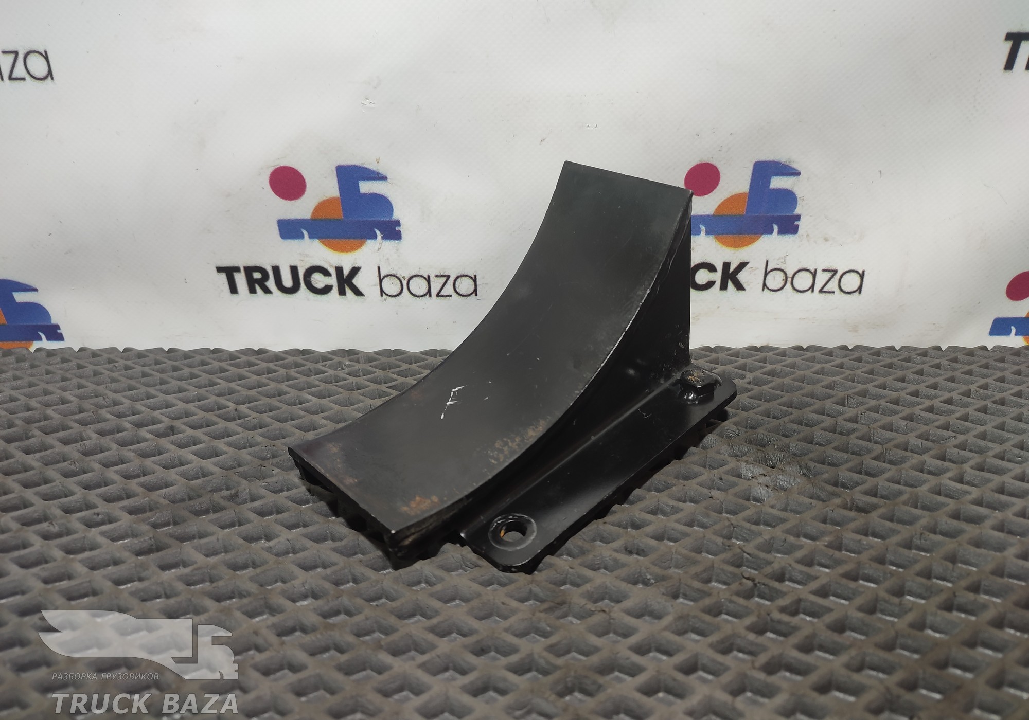 DC462320FB Кронштейн ресивера для Ford F-MAX (с 2018)