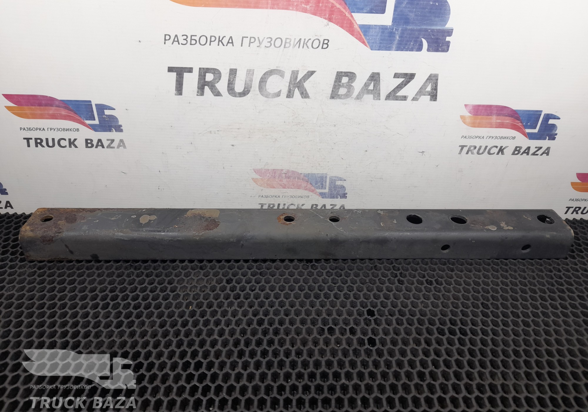 1300774 Кронштейн ресивера для Daf CF