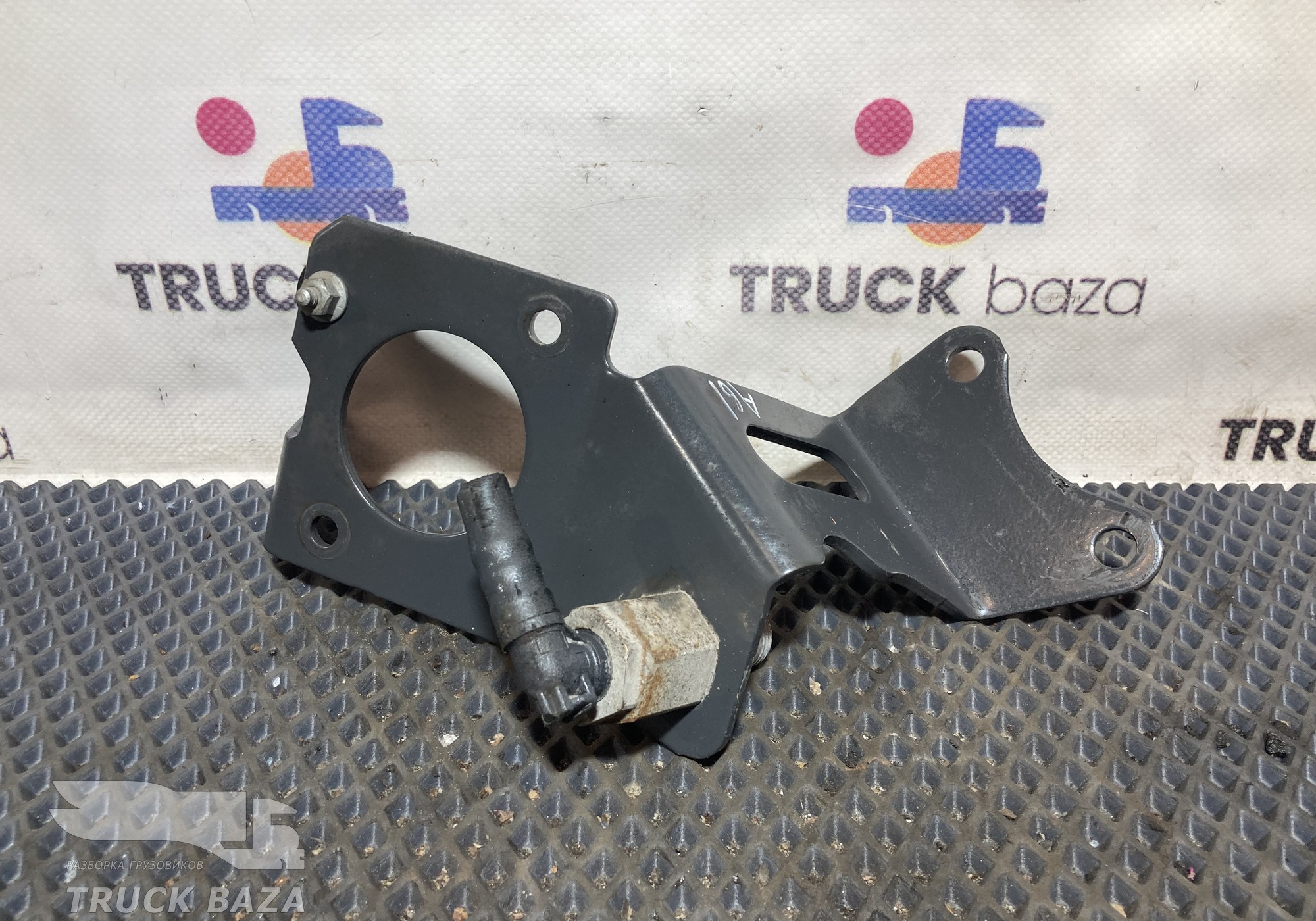 A9605236840 Кронштейн розетки для Mercedes-Benz Actros New Actros MP4 (с 2011)