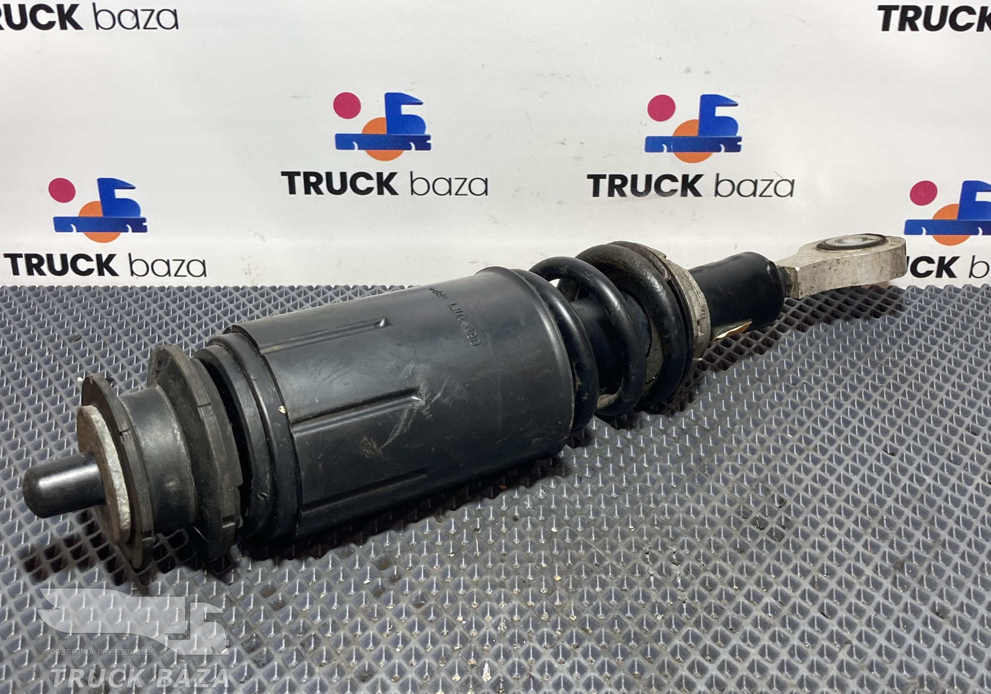 2537459 Амортизатор передний