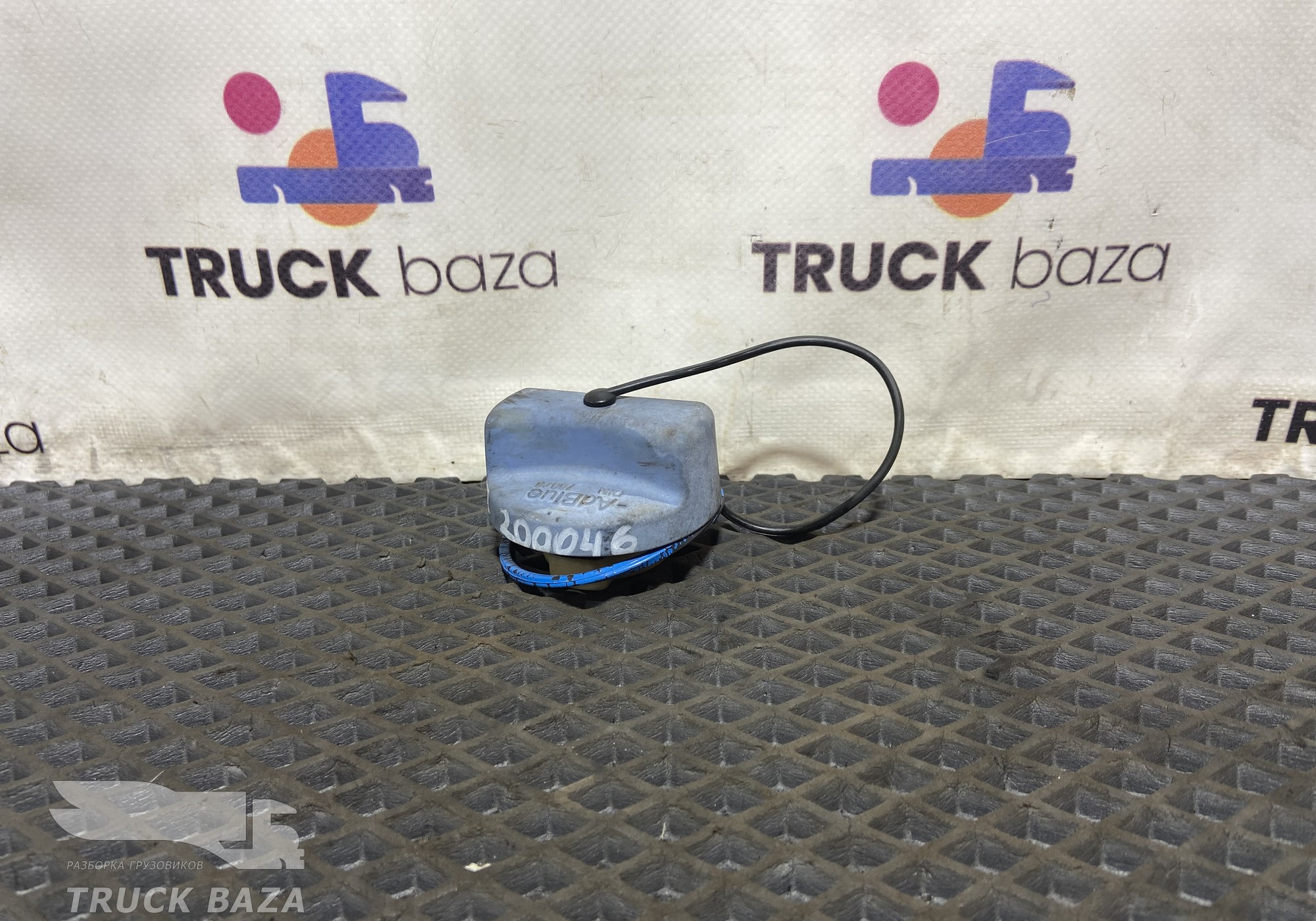 1742568 Крышка бака AdBlue для Man TGM