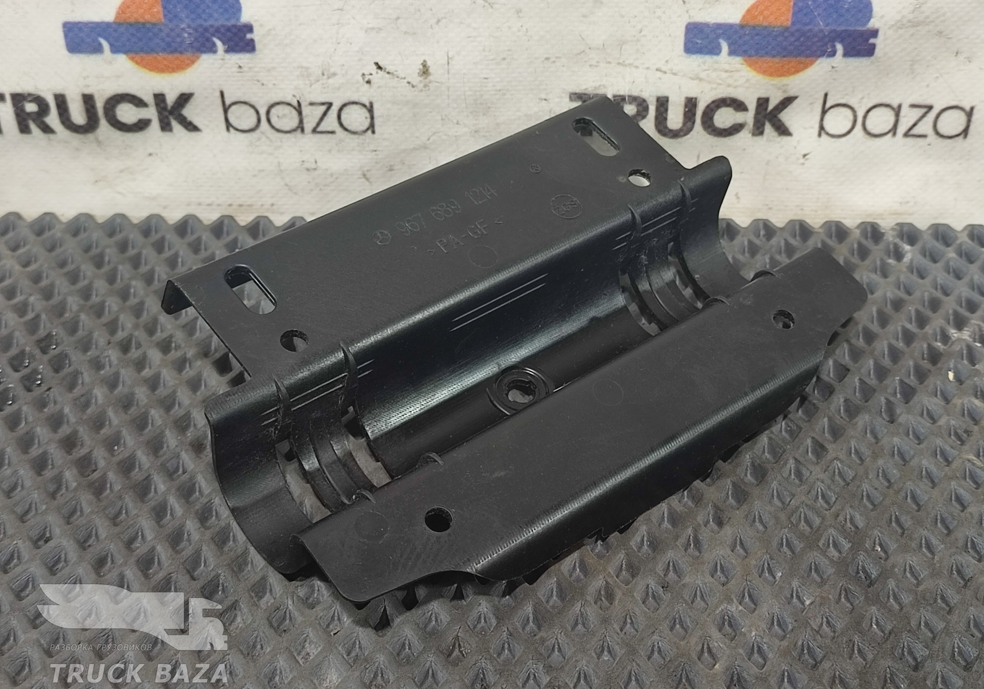 9676891214 Кронштейн проводки для КАМАЗ 5490