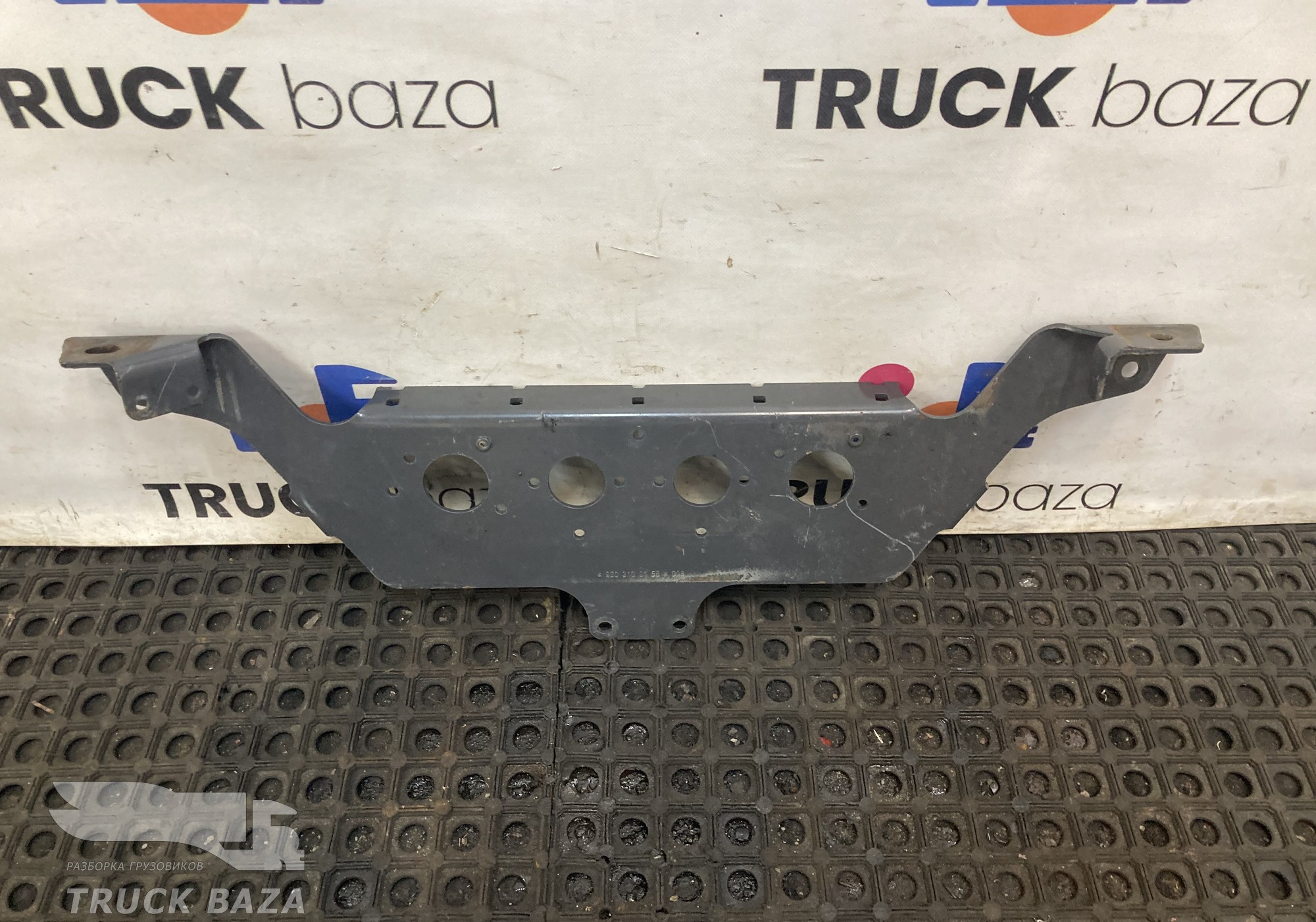 A9303100158 Кронштейн розеток