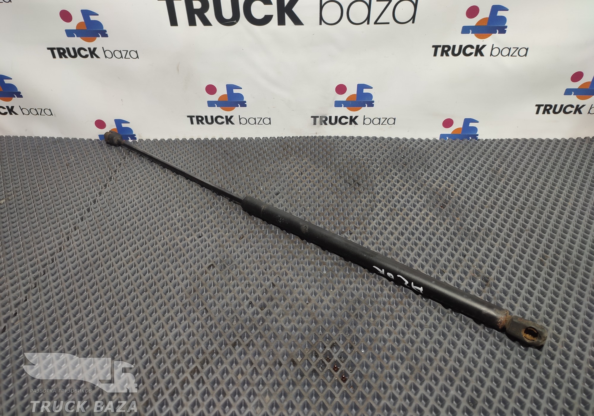 A0019808464 Амортизатор капота