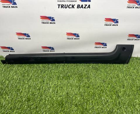 A9406981762 Накладка лобового стекла правая для КАМАЗ