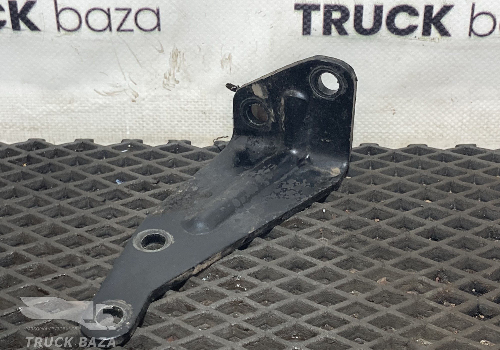 GC469346 Кронштейн для Ford F-MAX (с 2018)