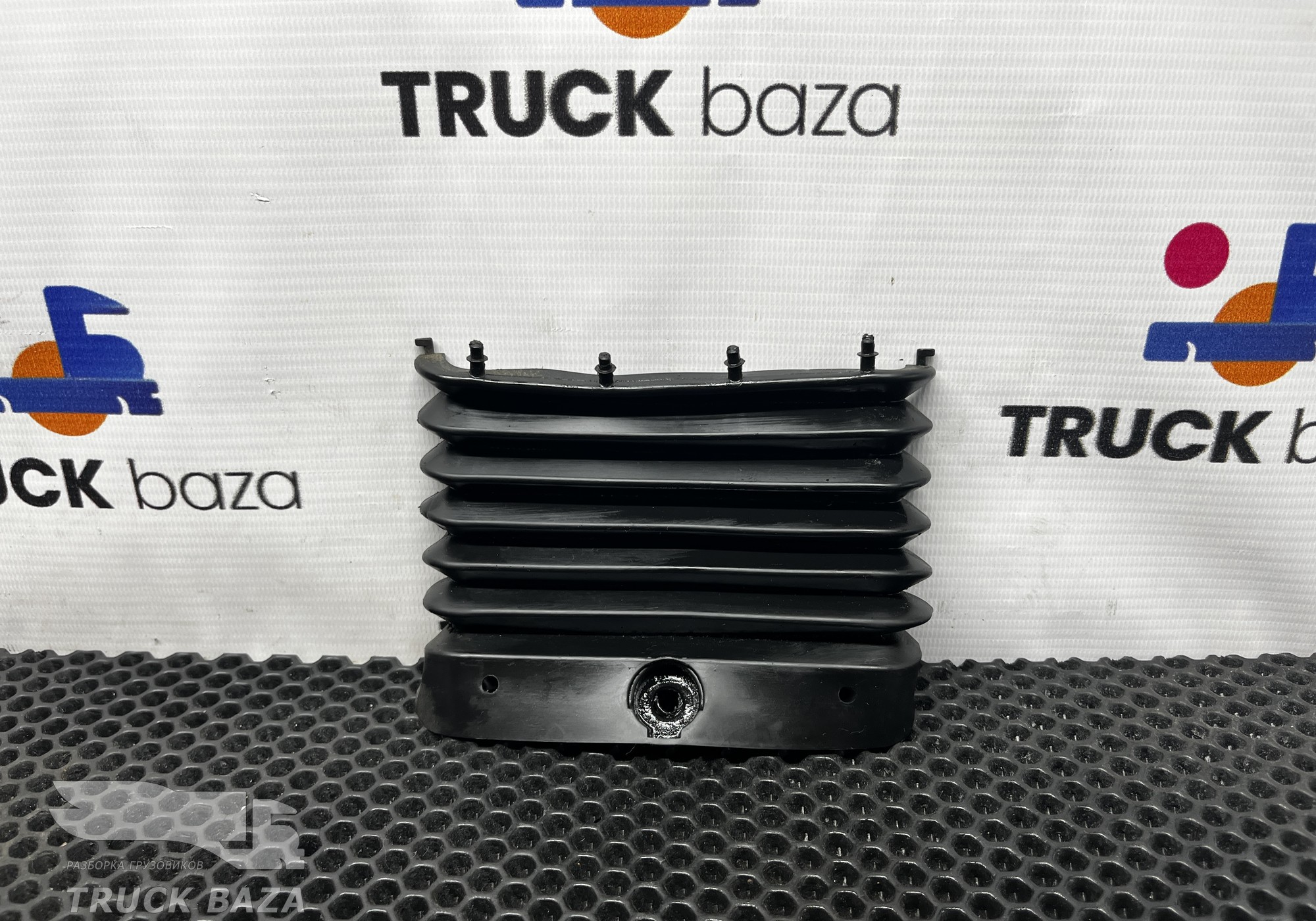AZ972547000133 Шторка рулевой колонки для Sinotruk Howo T5G