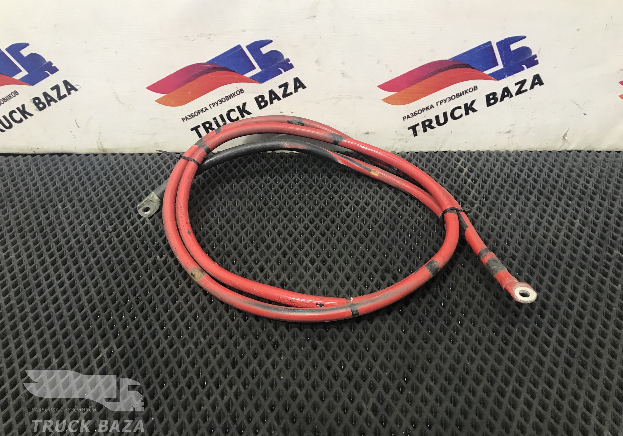 984442 Кабель силовой для Volvo FH