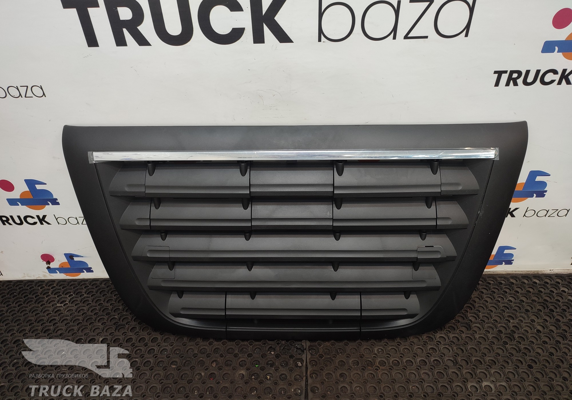 1635802 Решетка радиатора для Daf XF105 (с 2005)