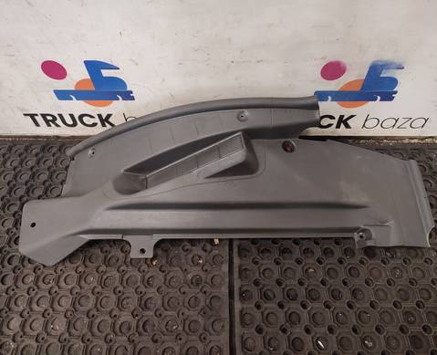 9736842318 Накладка порога правая для КАМАЗ 5490