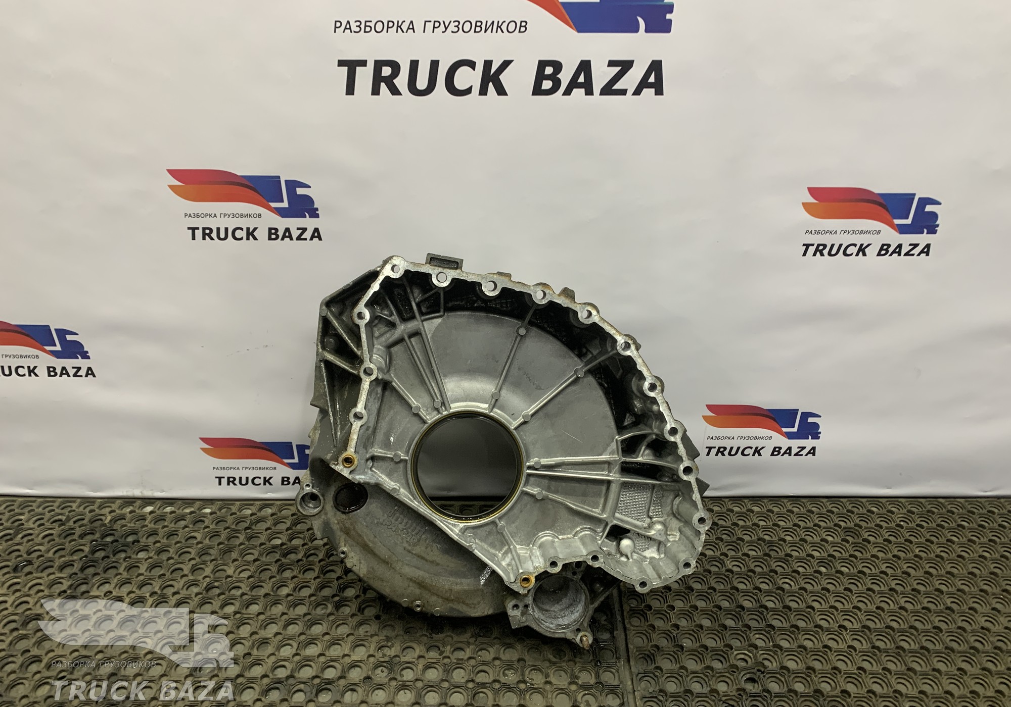 1856592 Кожух маховика для Daf XF106 (с 2012)