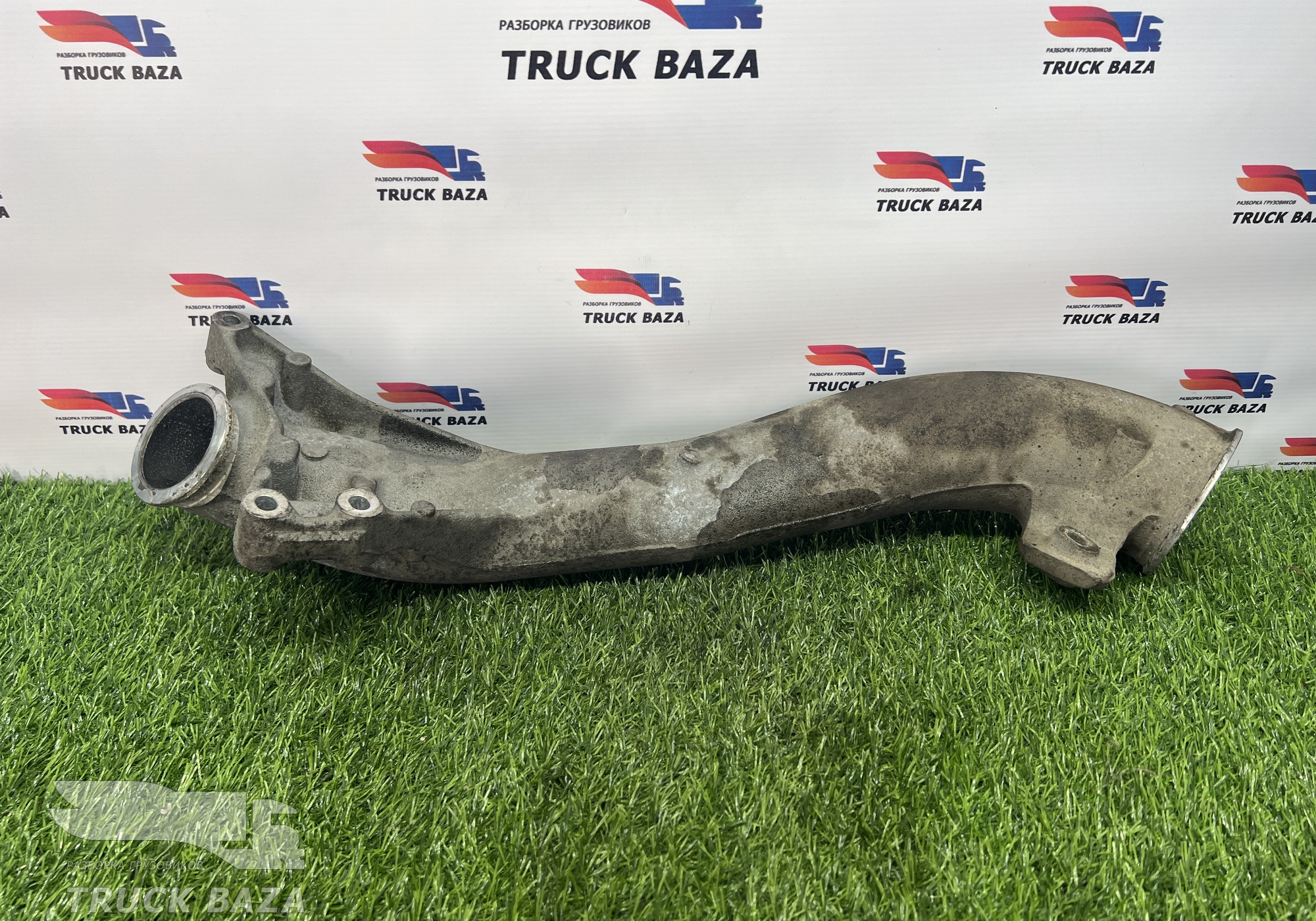 21808309 Патрубок интеркулера для Volvo