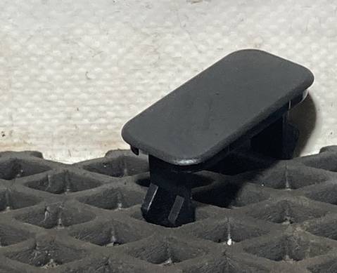 9416891339 Заглушка кнопки для КАМАЗ 5490