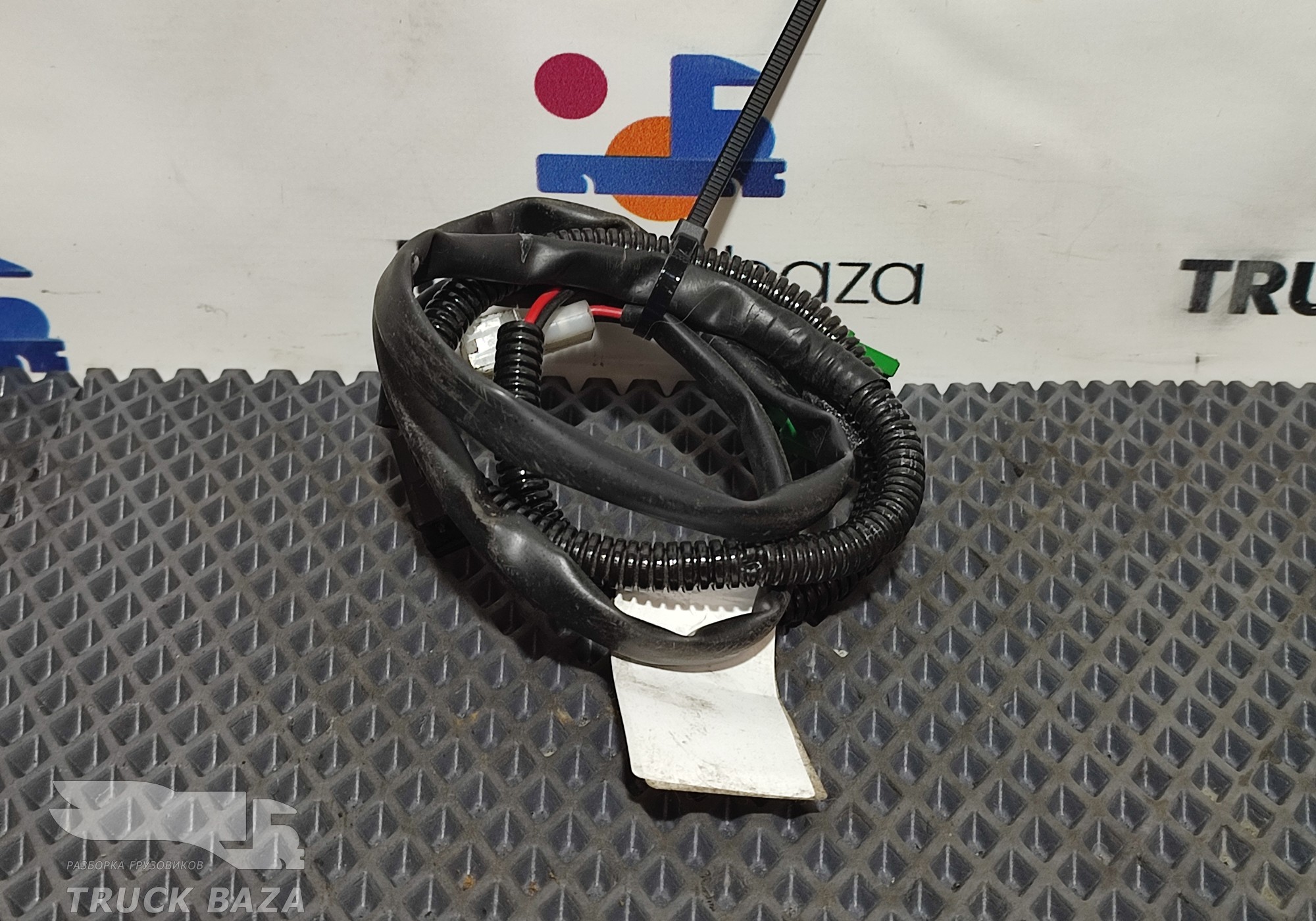 2571904 Проводка прикуривателя для Scania 6-series R (с 2016)