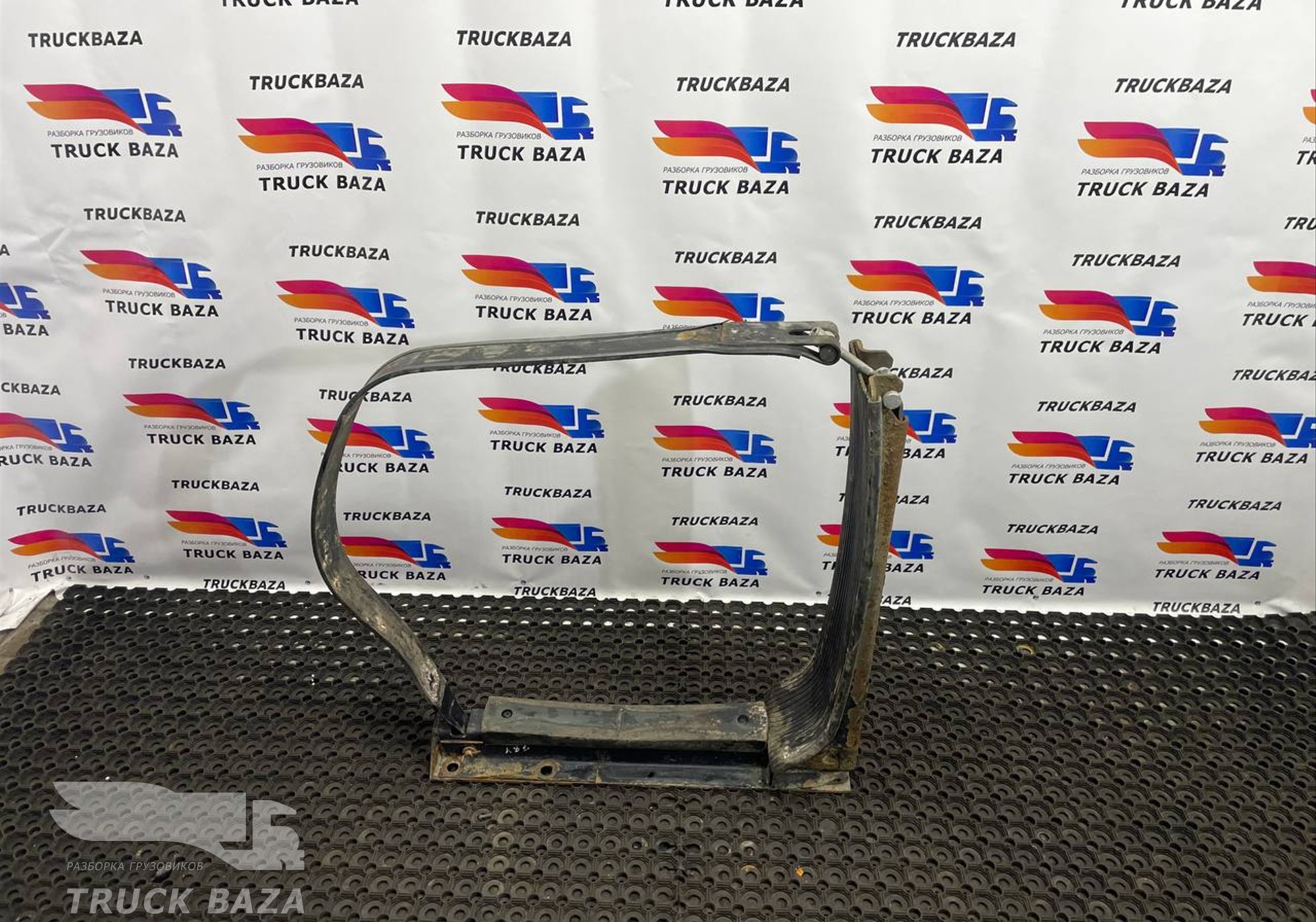 549011101104 Кронштейн топливного бака для КАМАЗ 54901