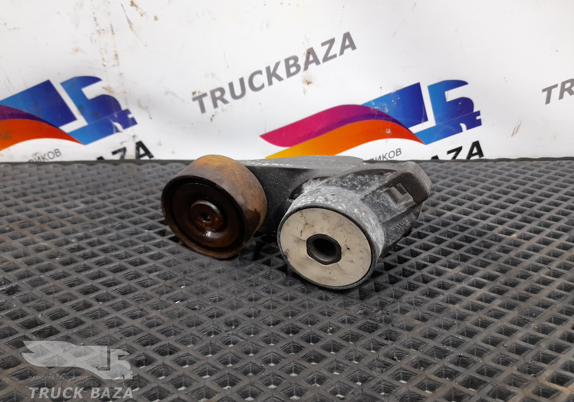 5010550335 Ролик-натяжитель для Renault