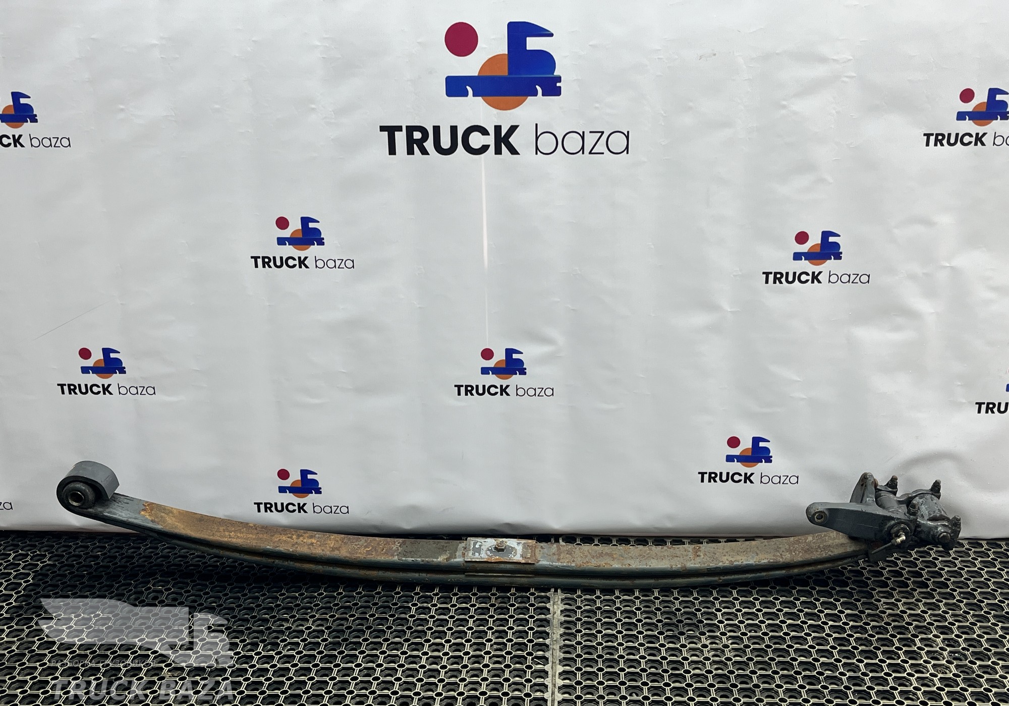 1377668 Рессора передняя 2-х листовая