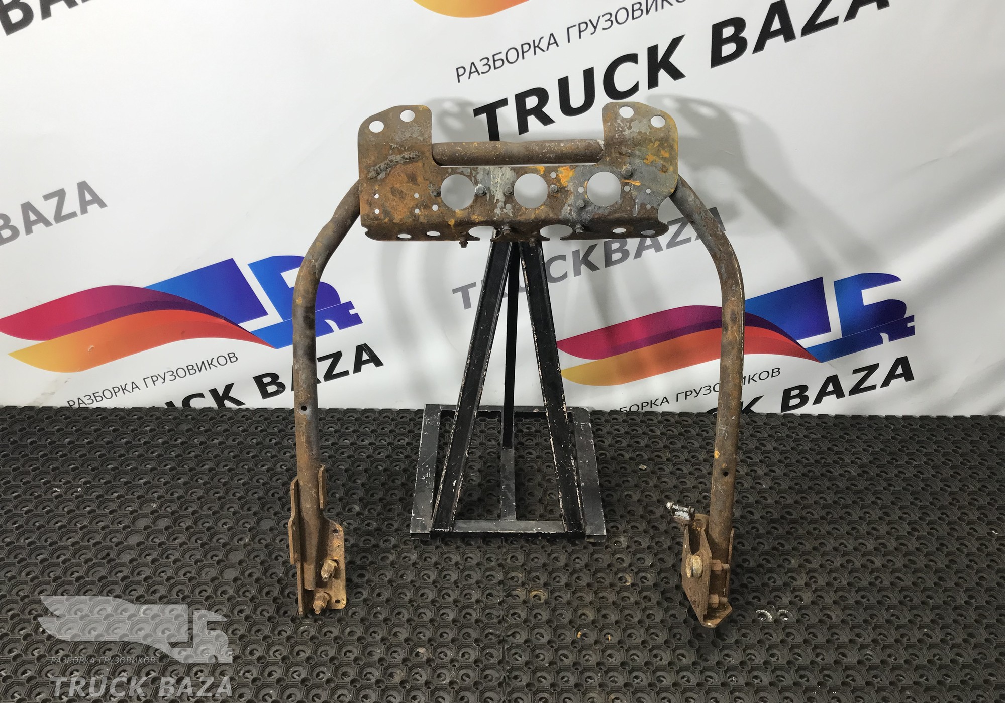 21790555 Кронштейн перекидок для Volvo FM III (с 2013)