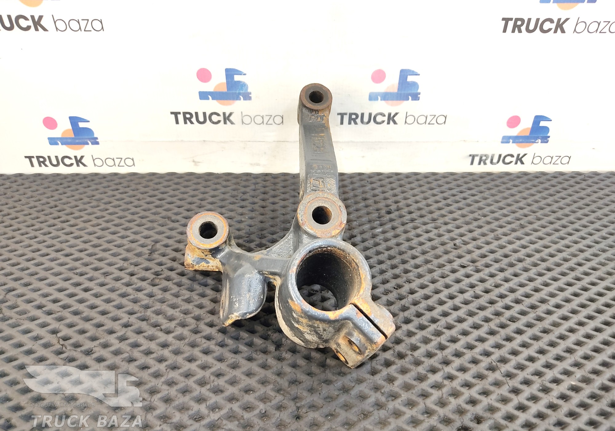 41297932 Кронштейн бака AdBlue