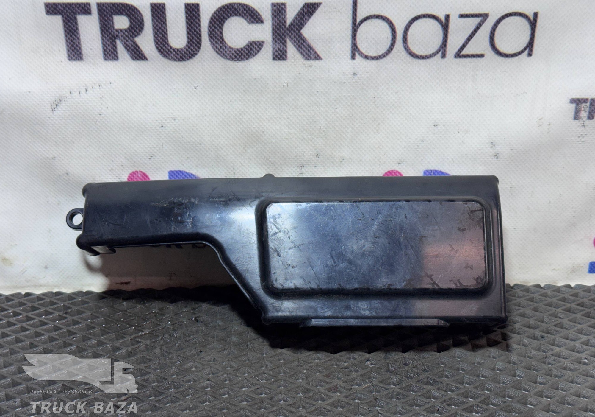 82184868 Корпус электроразъемов для Renault T (с 2013)