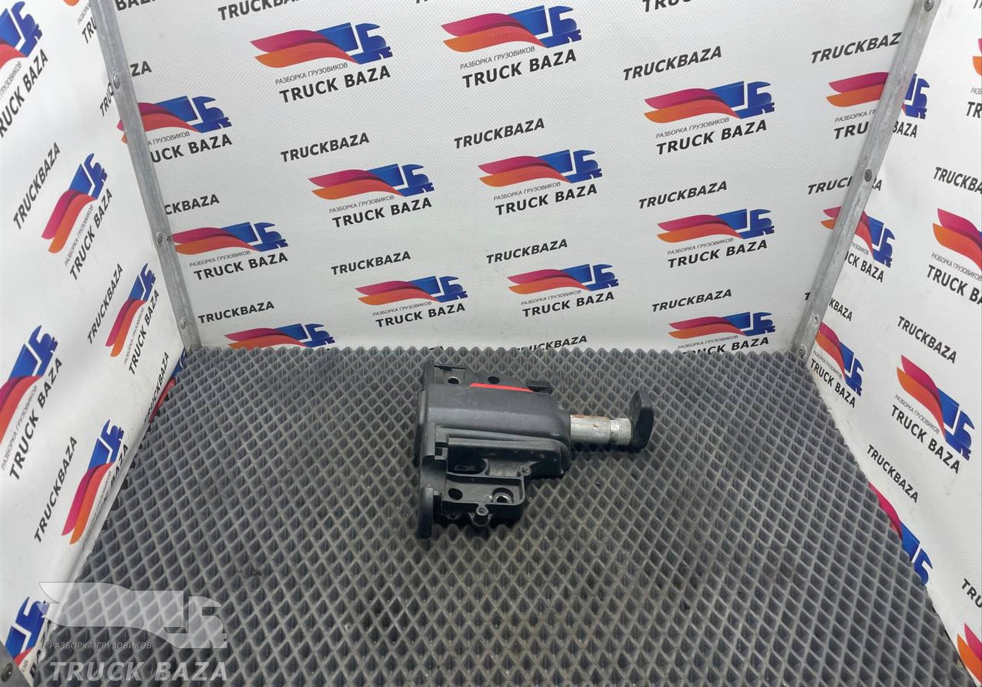 1778879 Замок двери ночной правый для Daf XF105 (с 2006 по 2020)