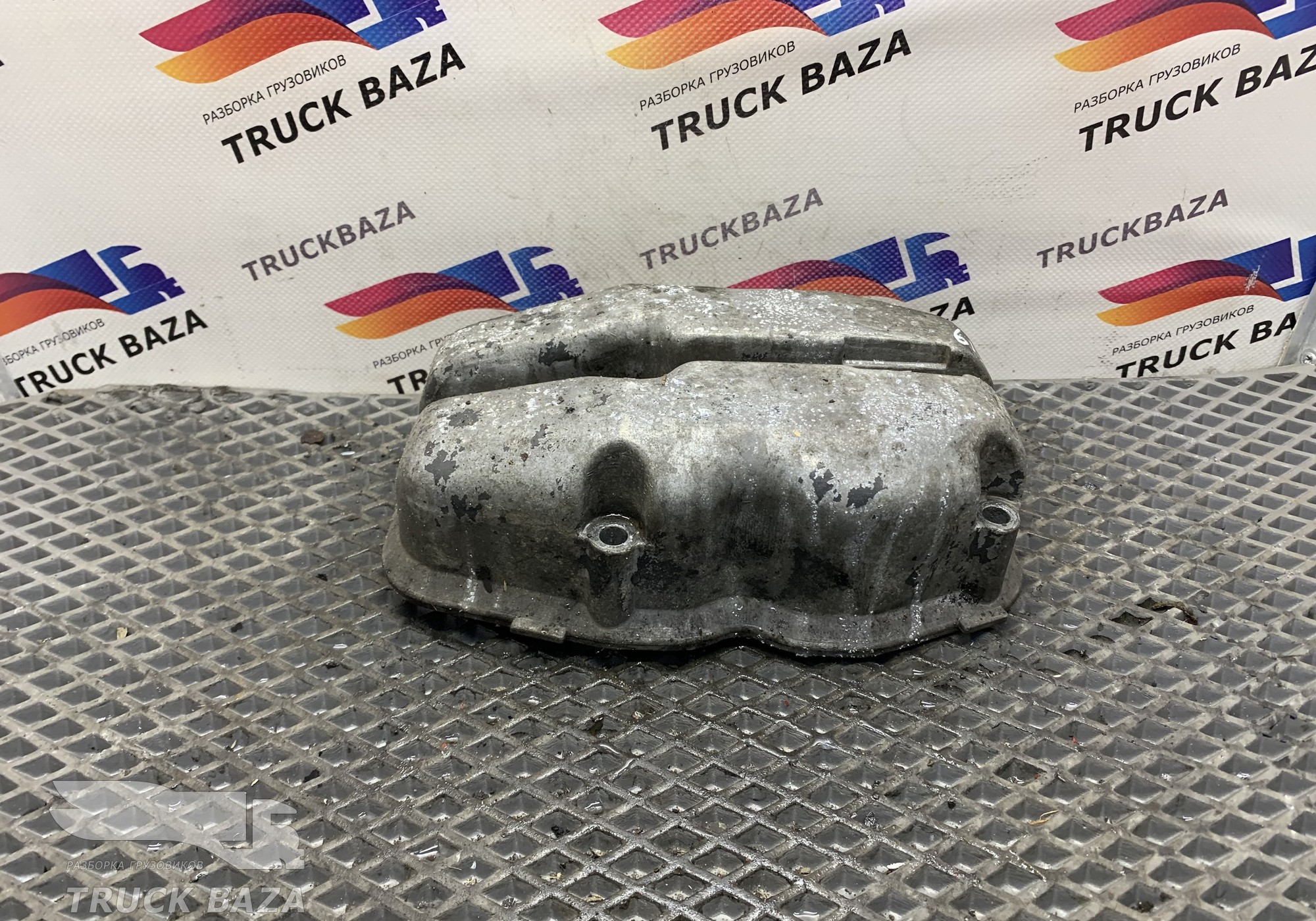 1371494 Крышка ГБЦ клапанная для Scania 4-series T (с 1995 по 2007)