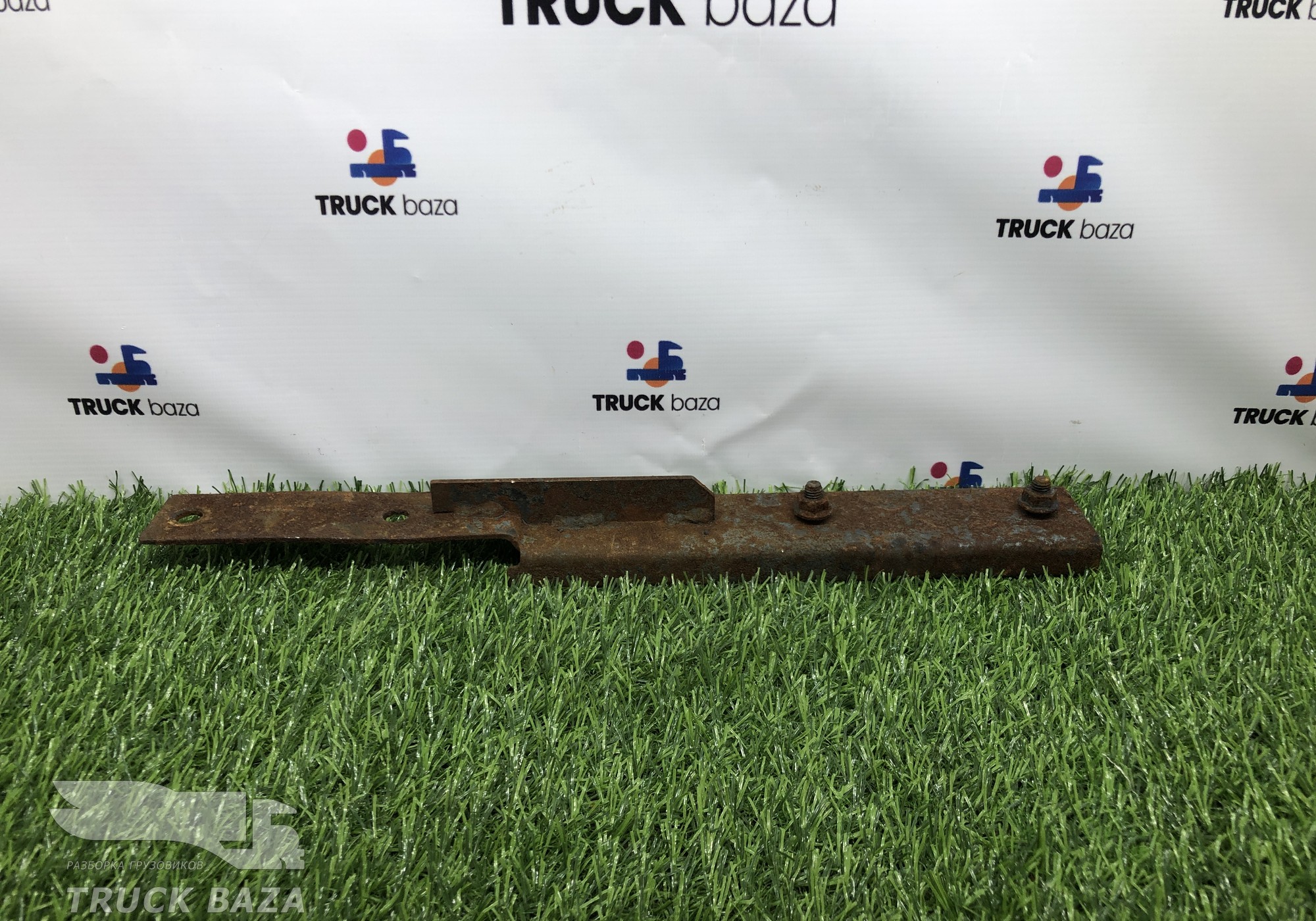 5490561424220 Кронштейн шумоизоляции двигателя для КАМАЗ 5490 (с 2013)