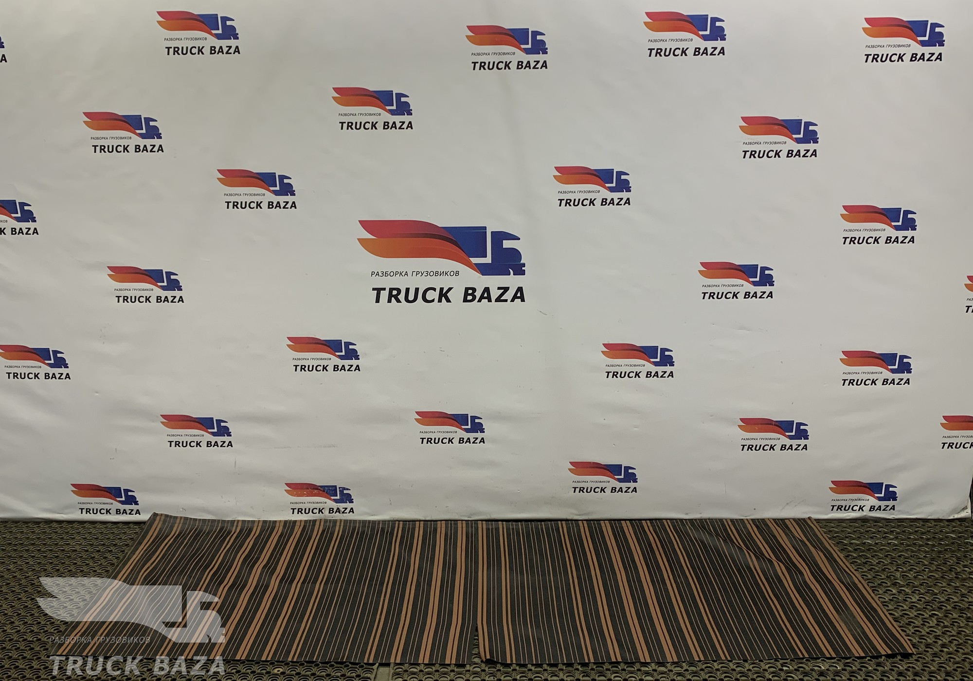 2109160 Солнцезащитная шторка для Daf XF105 (с 2006 по 2020)