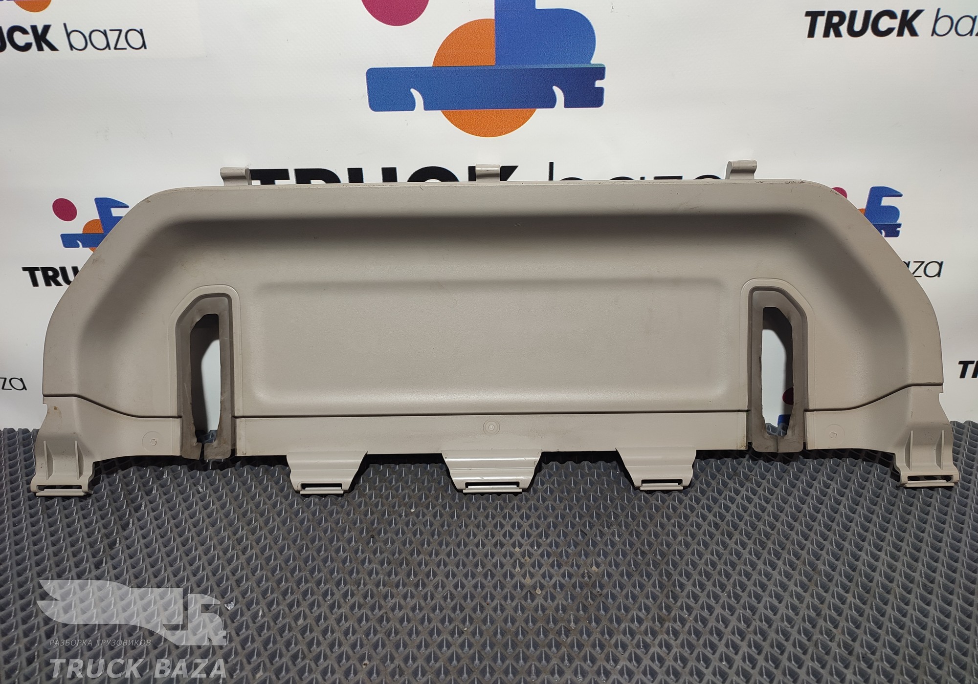 2370131 Панель люка для Scania 6-series R (с 2016)