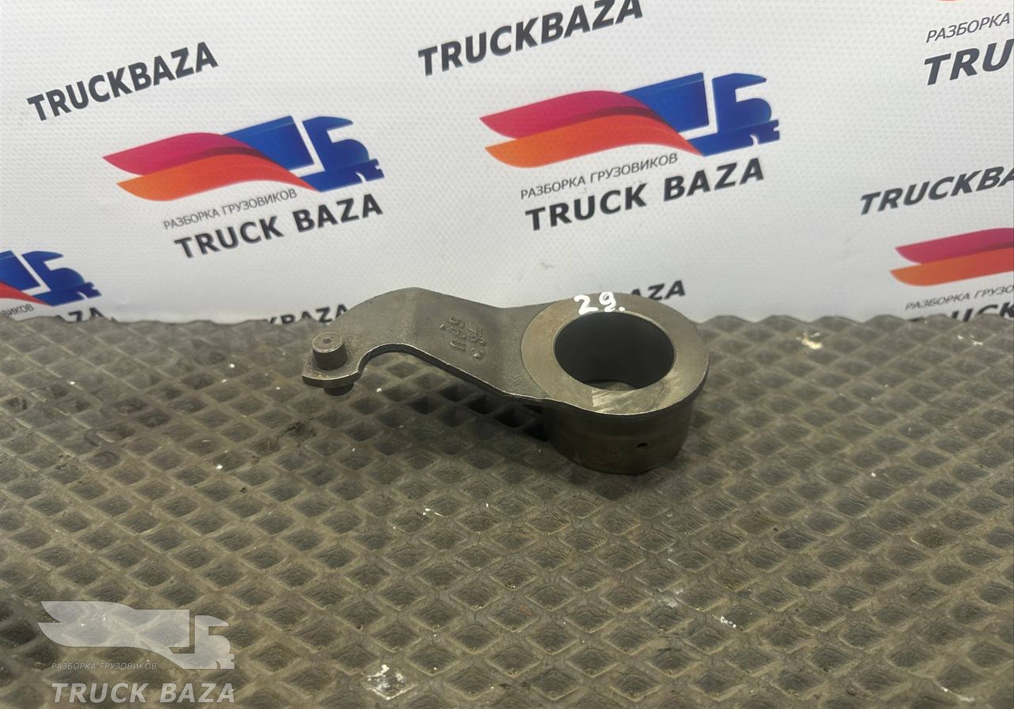 5801880945 Коромысло для Iveco Stralis II Hi-Way (с 2012)