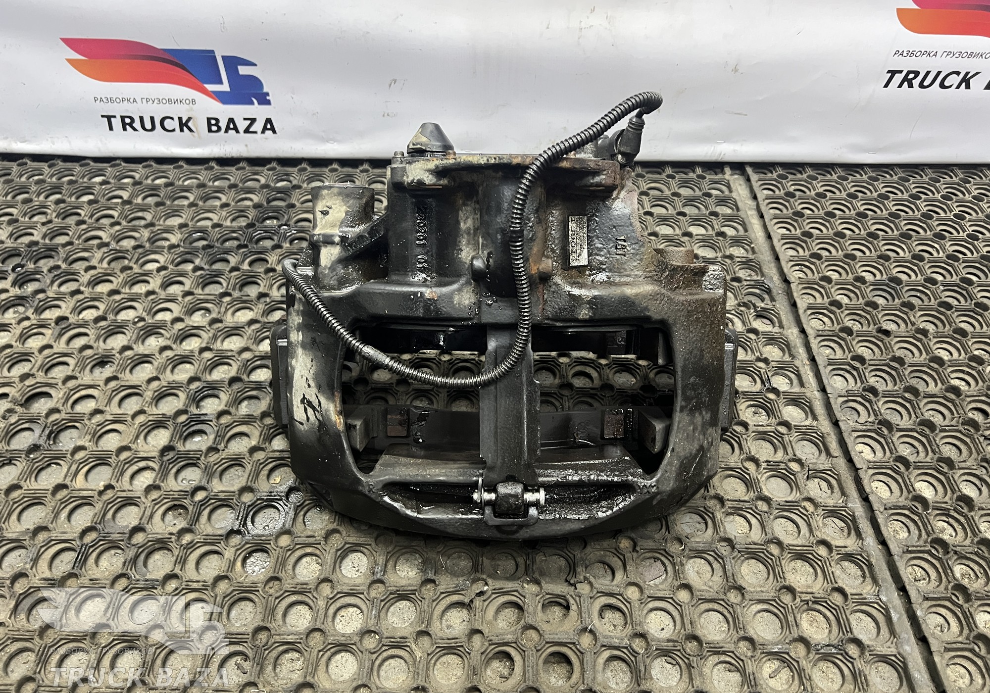54901350101050 Суппорт передний правый для КАМАЗ 54901