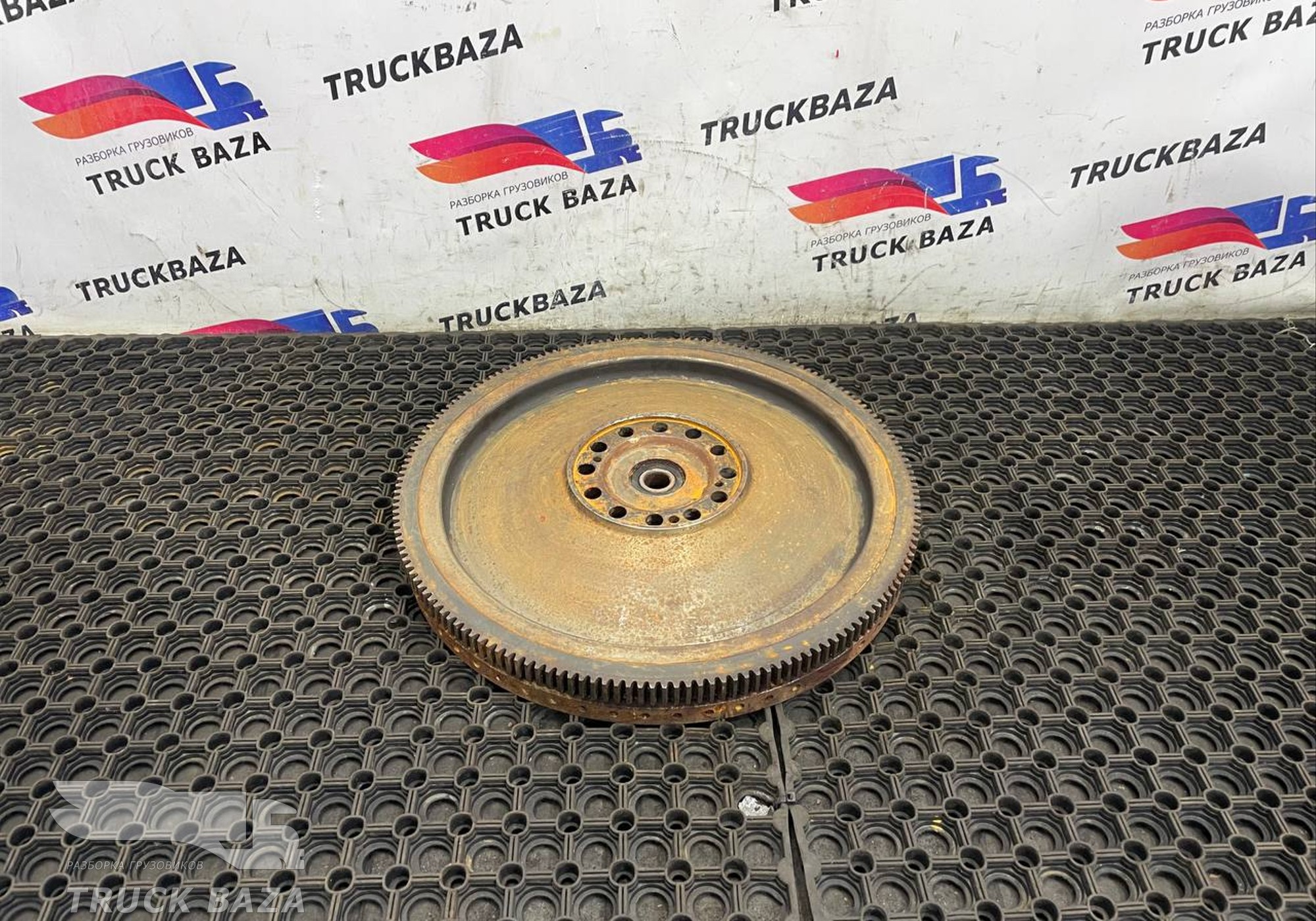 1672074 Маховик двигателя для Daf XF105 (с 2005)
