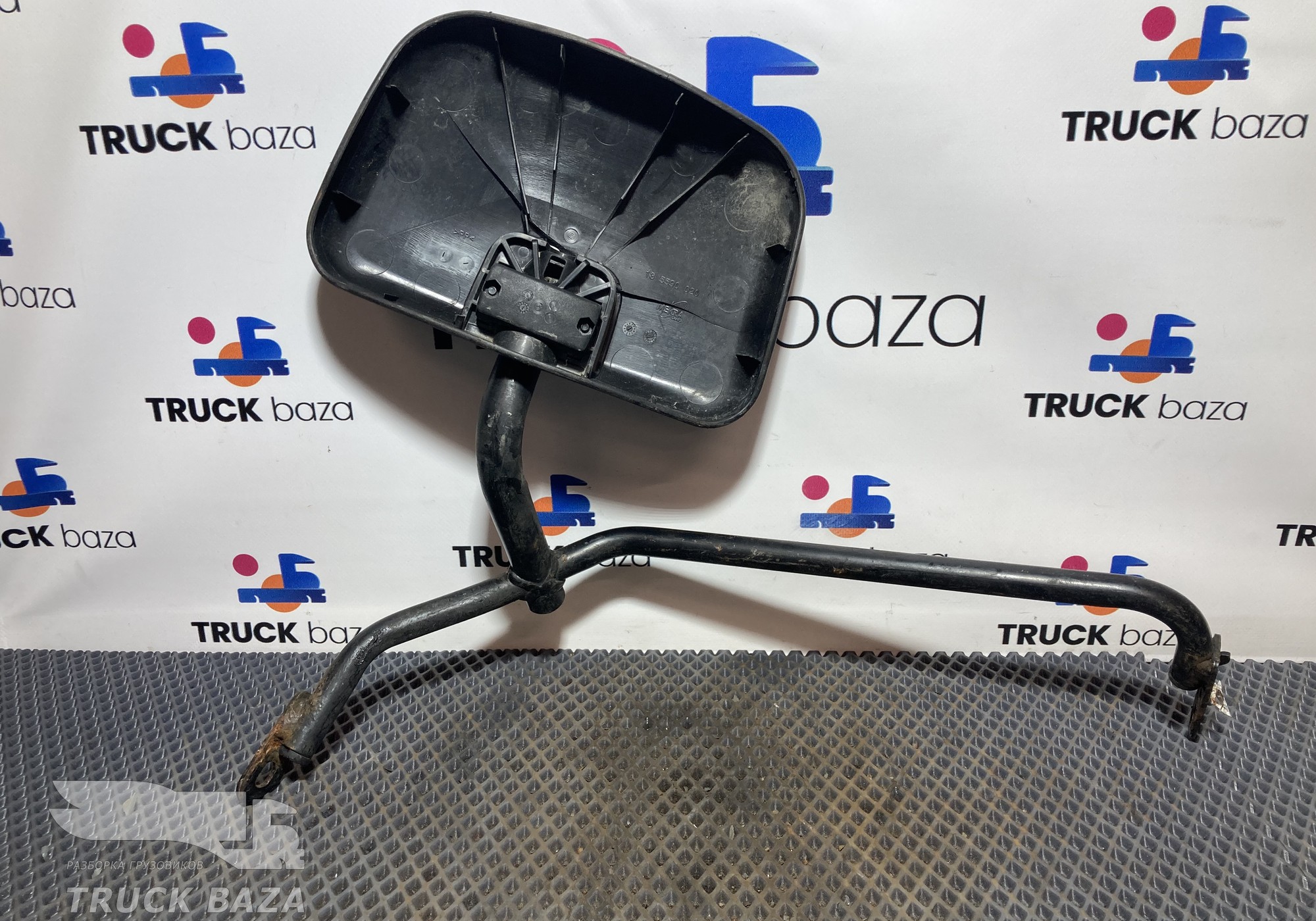 2055779 Кронштейн бордюрного зеркала для Scania 5-series R (с 2004 по 2016)