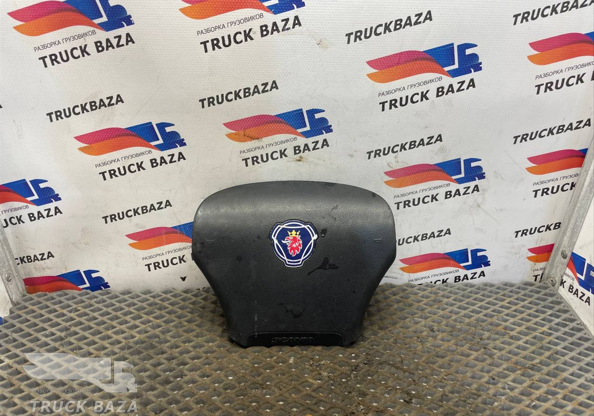 1487741 Накладка руля для Scania 5-series R (с 2004 по 2016)