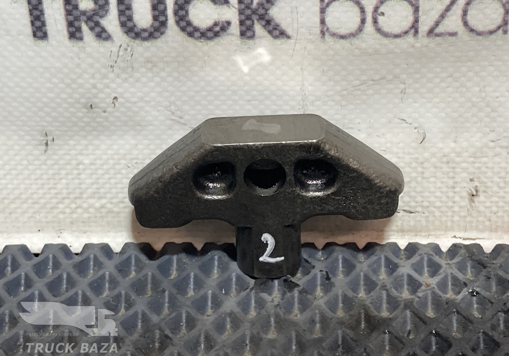 1675249 Коромысло