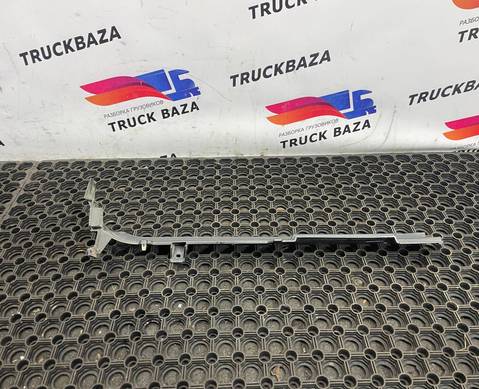 9606924501 Накладка стойки для Mercedes-Benz Actros New Actros MP4 (с 2011)