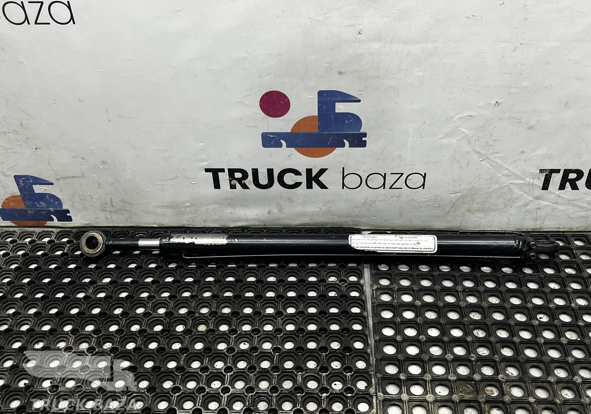 81417236029 Цилиндр подъема кабины для Man TGS I (с 2007)