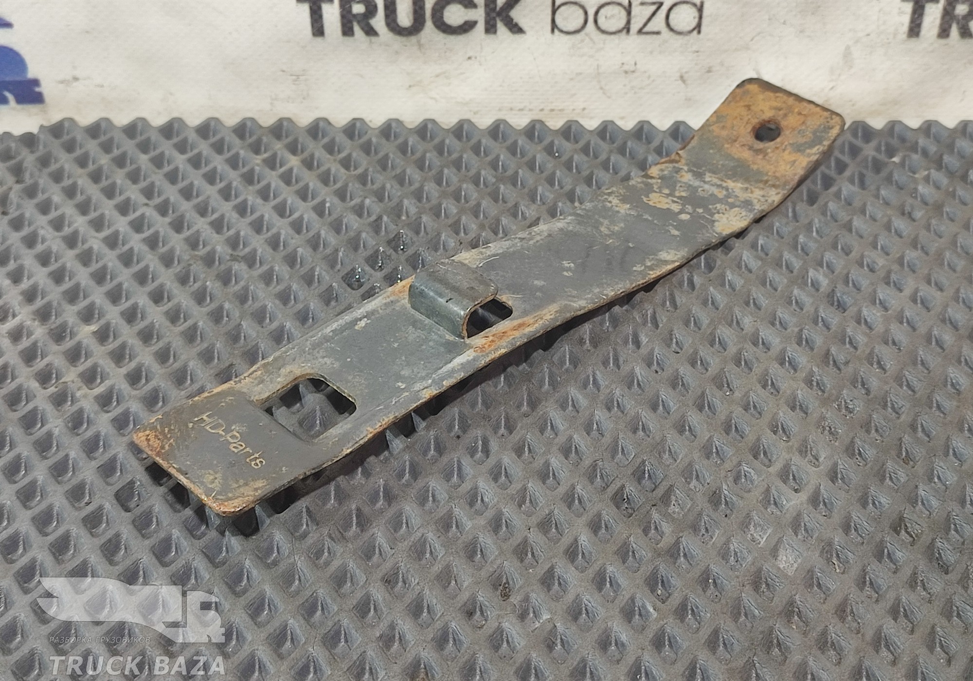 1383520 Кронштейн крыла заднего для Scania 4-series