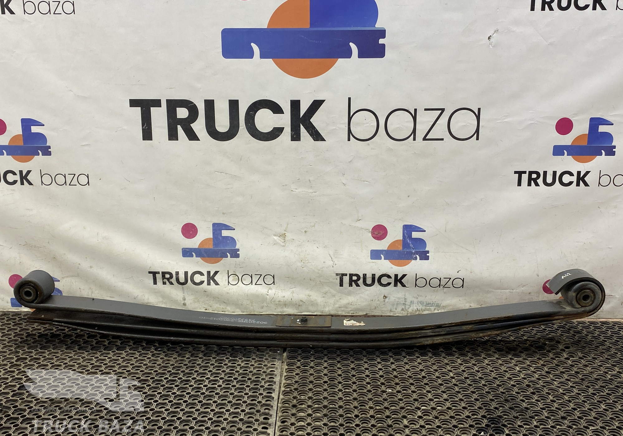 A9433200302 Рессора передняя 3-х листовая