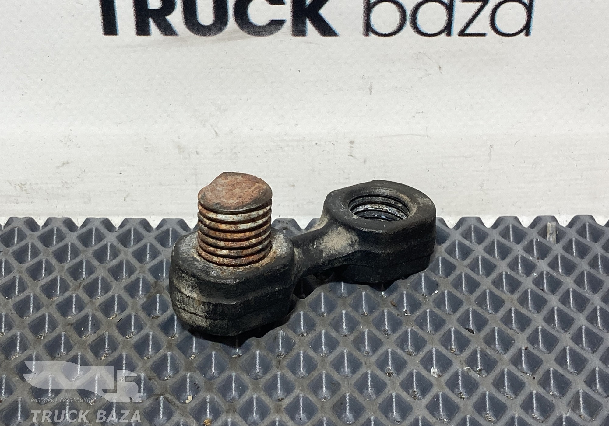 2143399 Держатель гайки