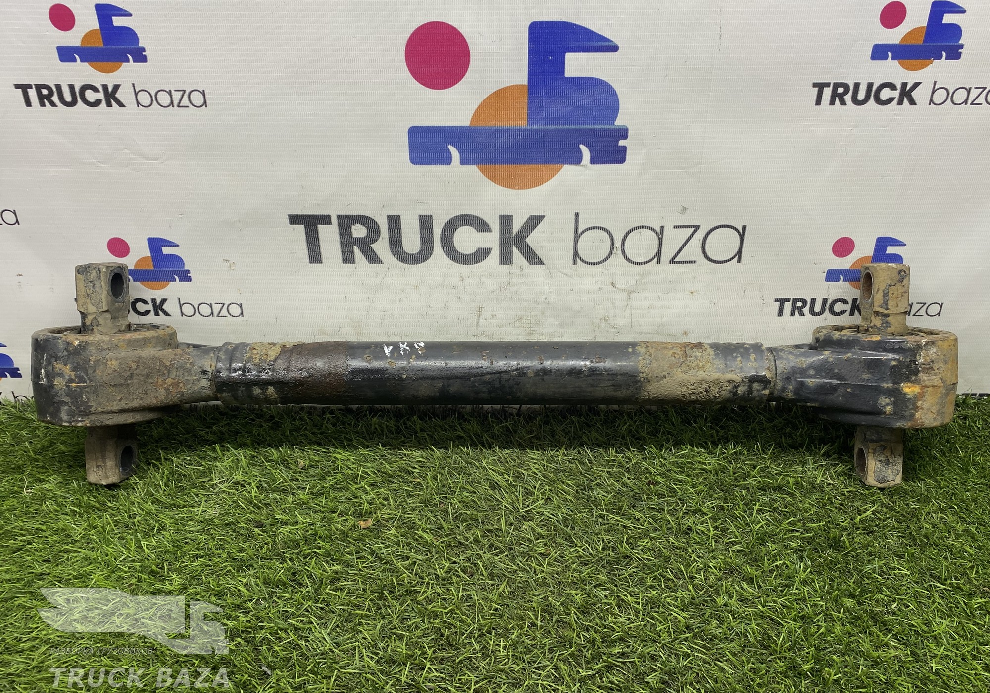 81432206229 Тяга реактивная задняя