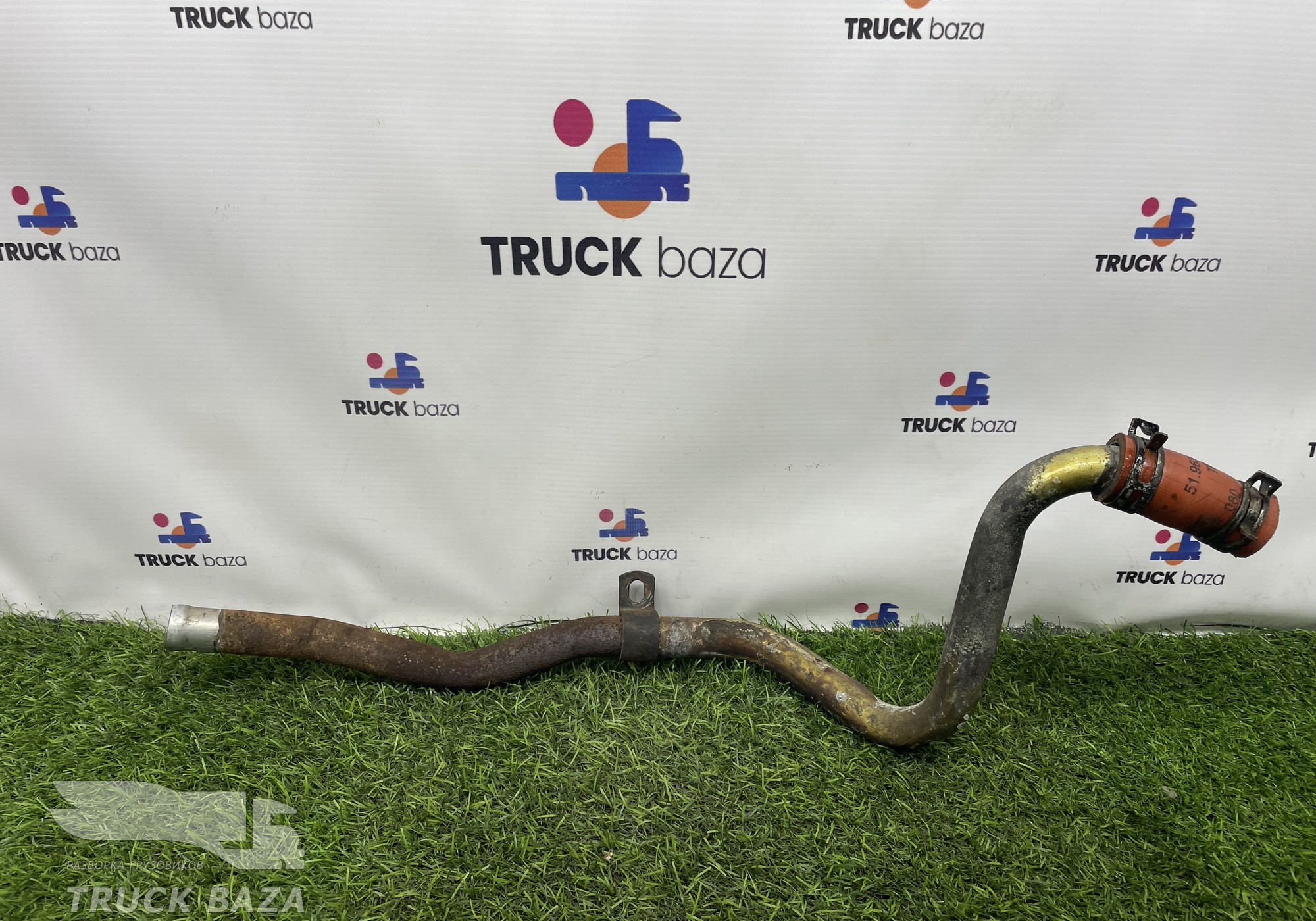 51018025671 Трубка картерных газов