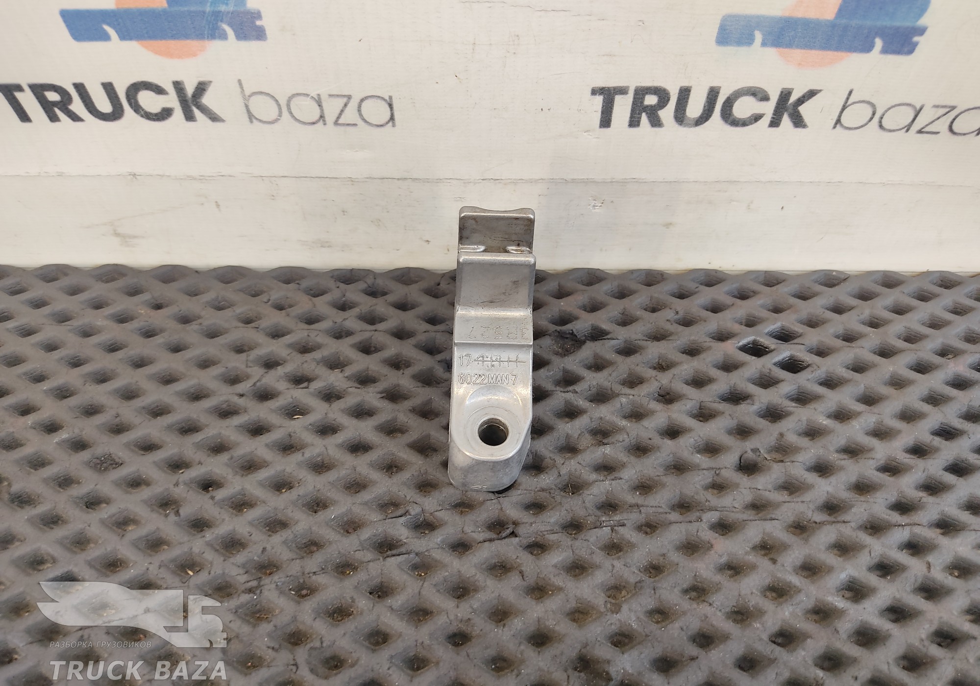 51031056022 Бугель распредвала для Man TGX II (с 2012)