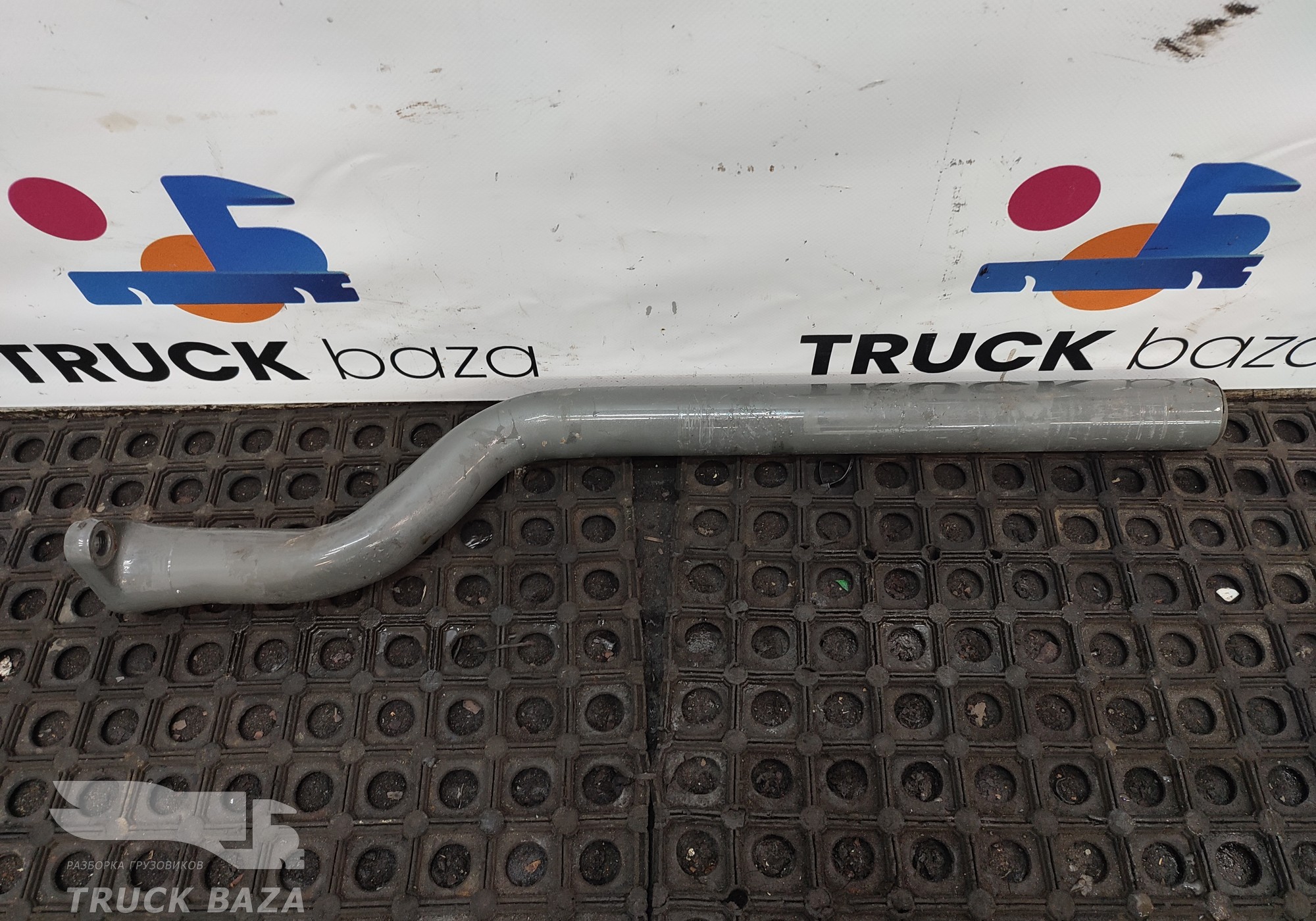 812W664208012 Кронштейн крыла правого для Sinotruk Sitrak C7H