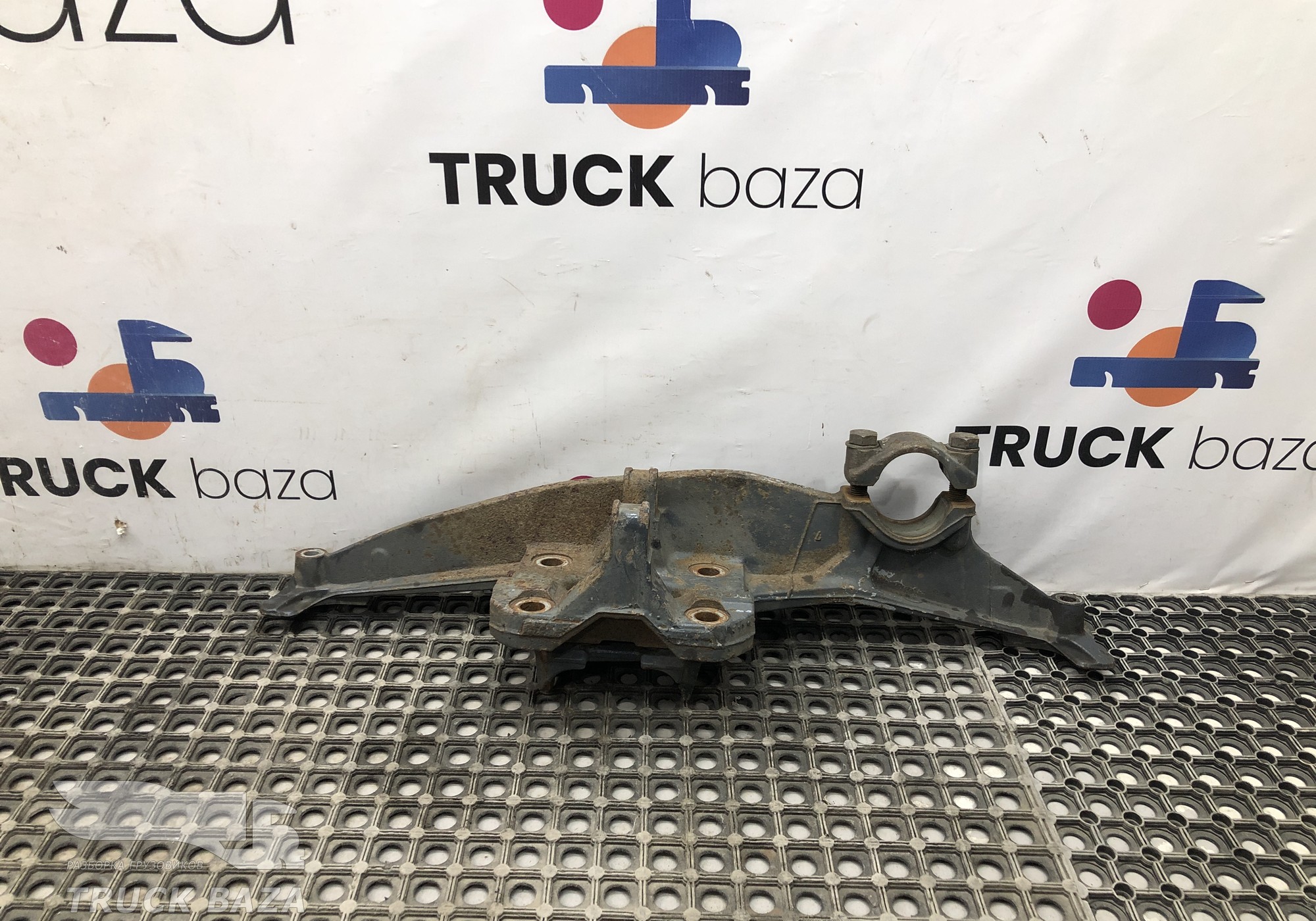 1887655 Кронштейн пневморессоры правый для Daf XF105 (с 2005)