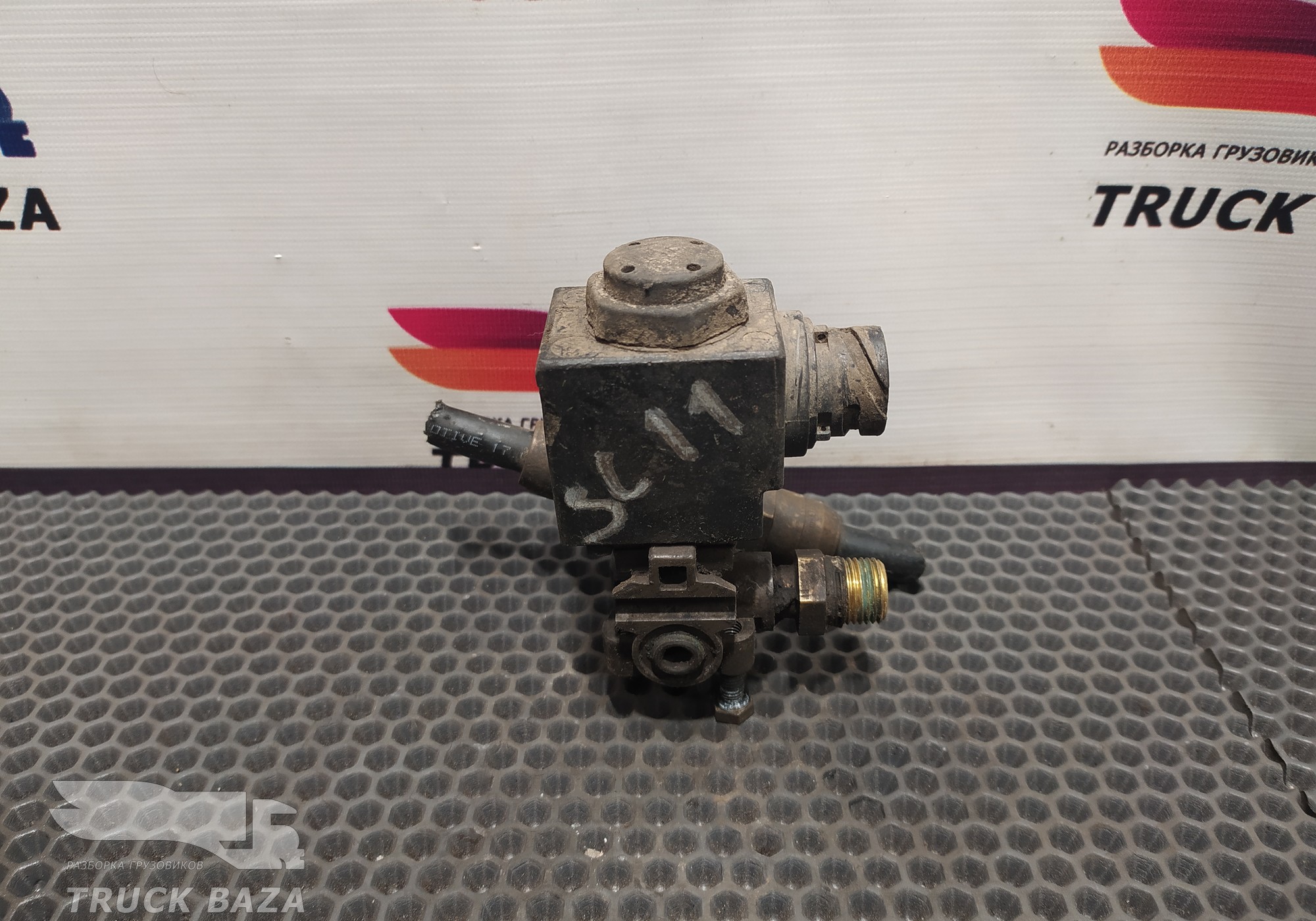 2038655 Клапан электромагнитный для Volvo VNL
